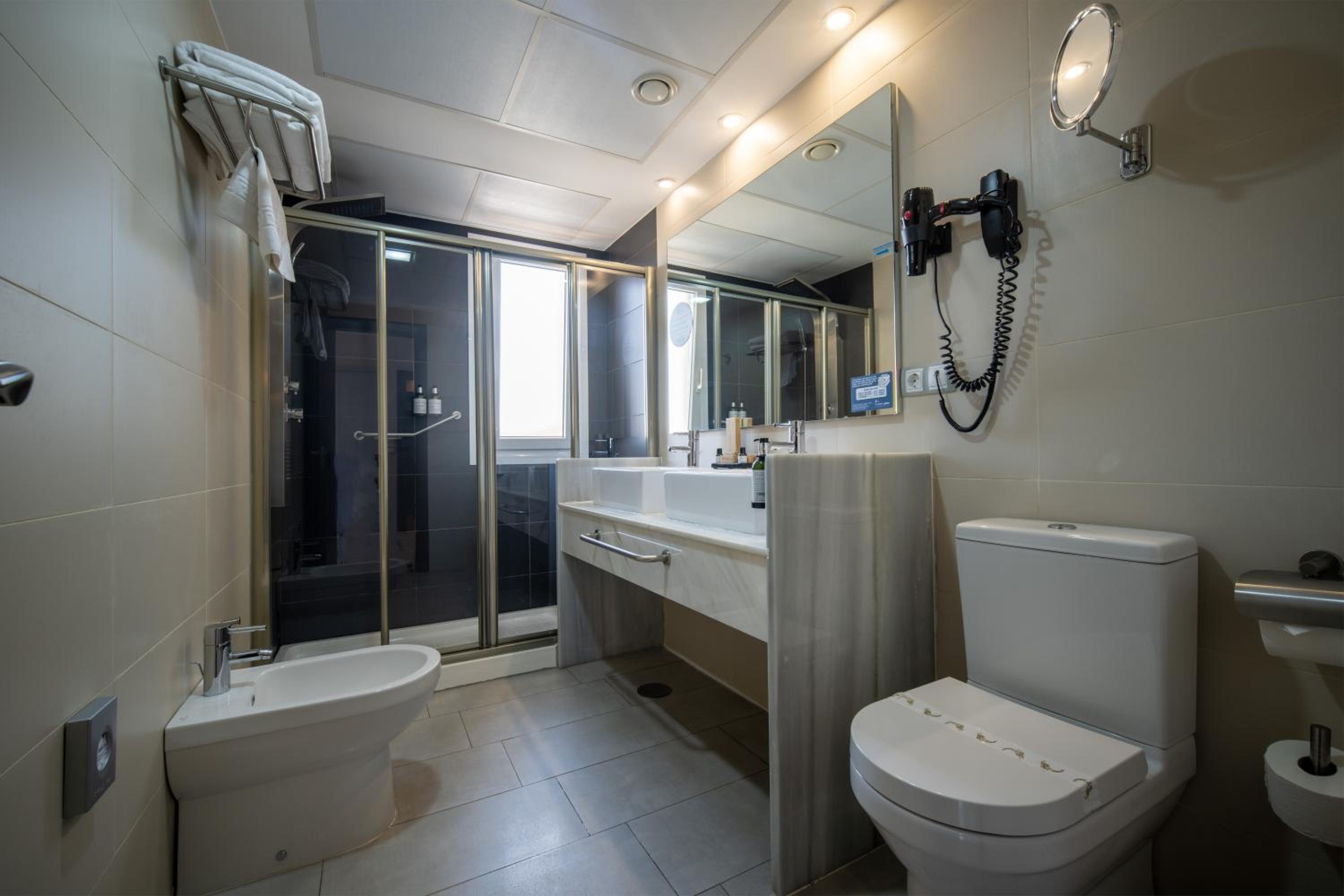 Junior Suite with Sea View photo 2
