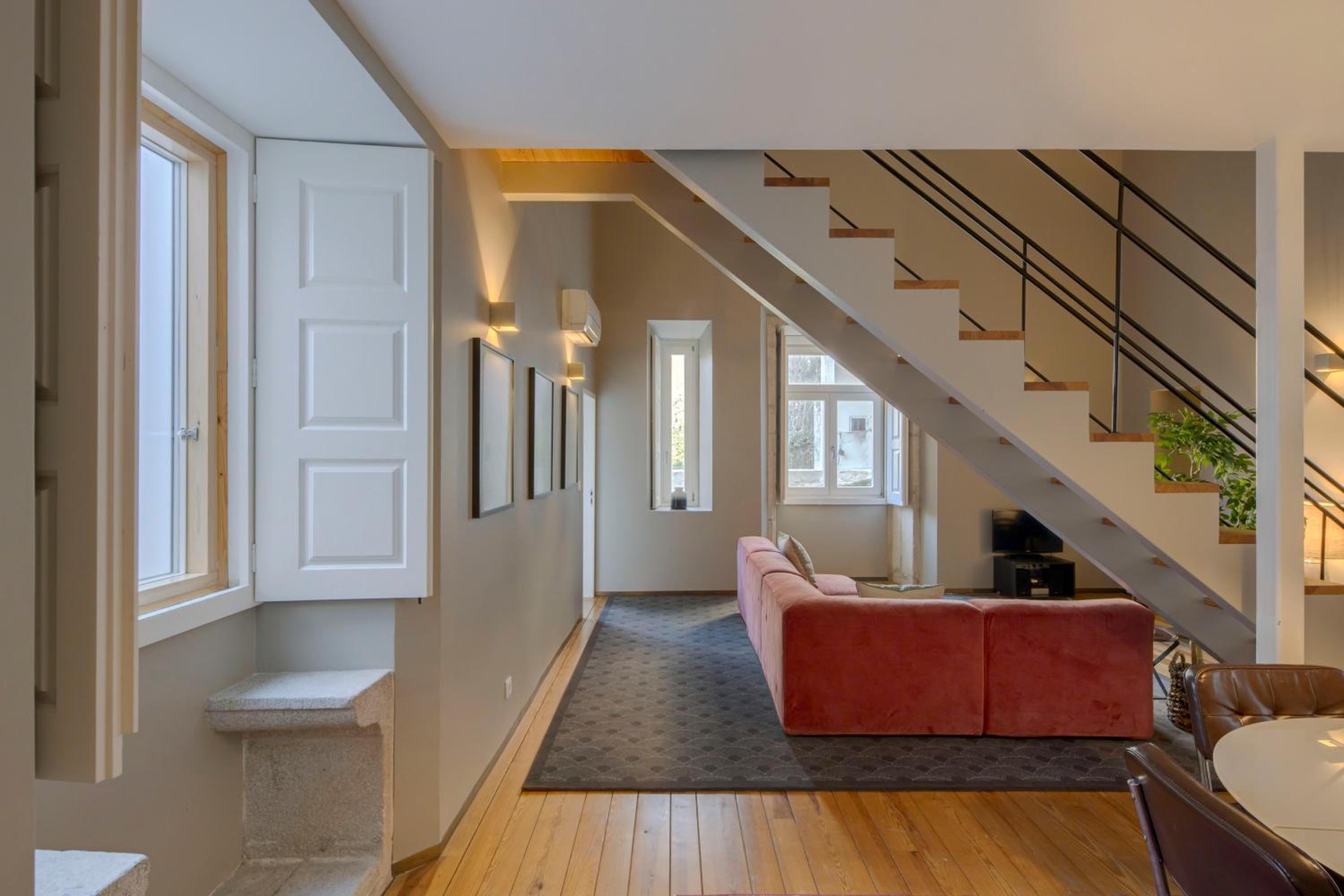 Suite Apartment - Photo 3