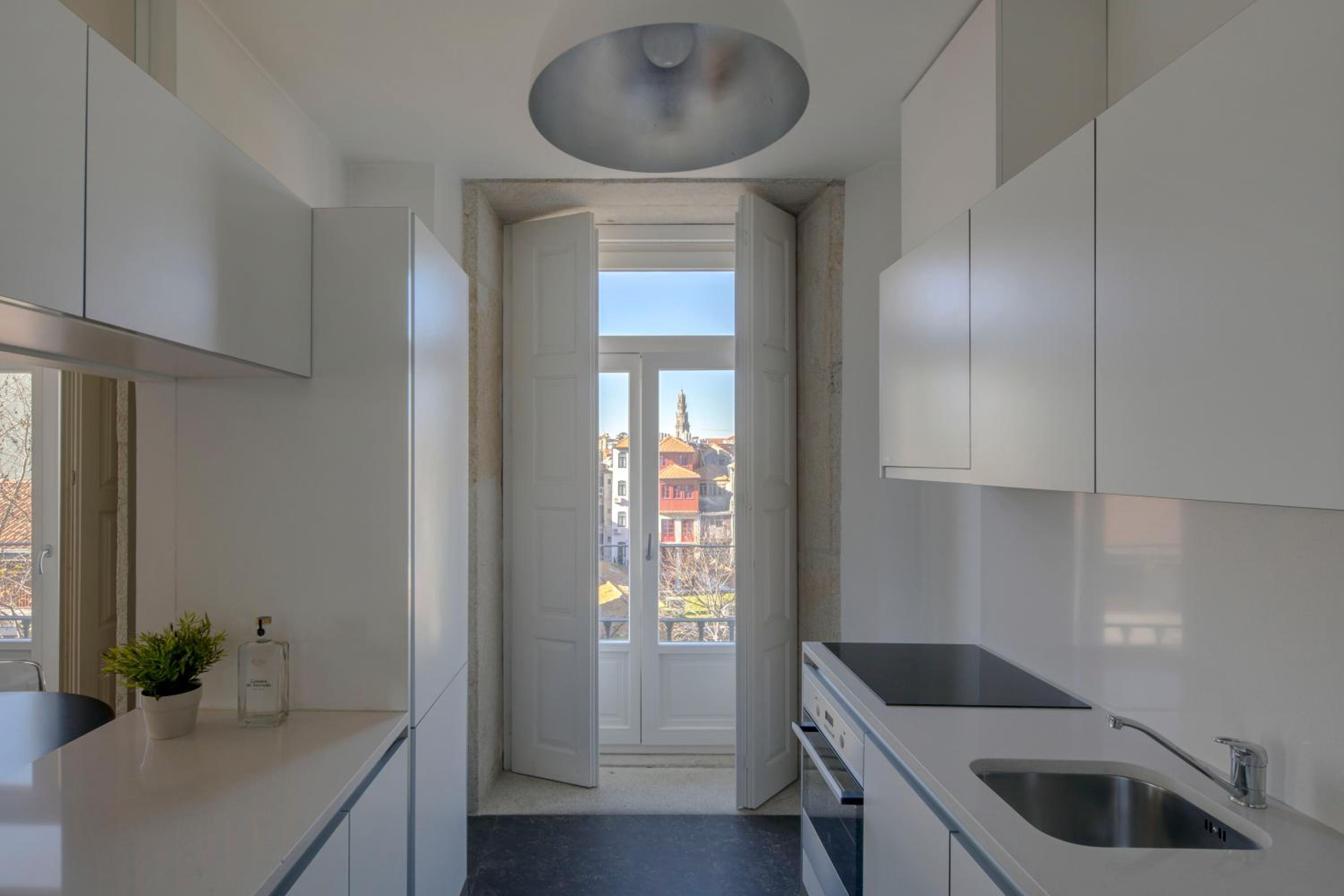 Deluxe Apartment - Photo 8