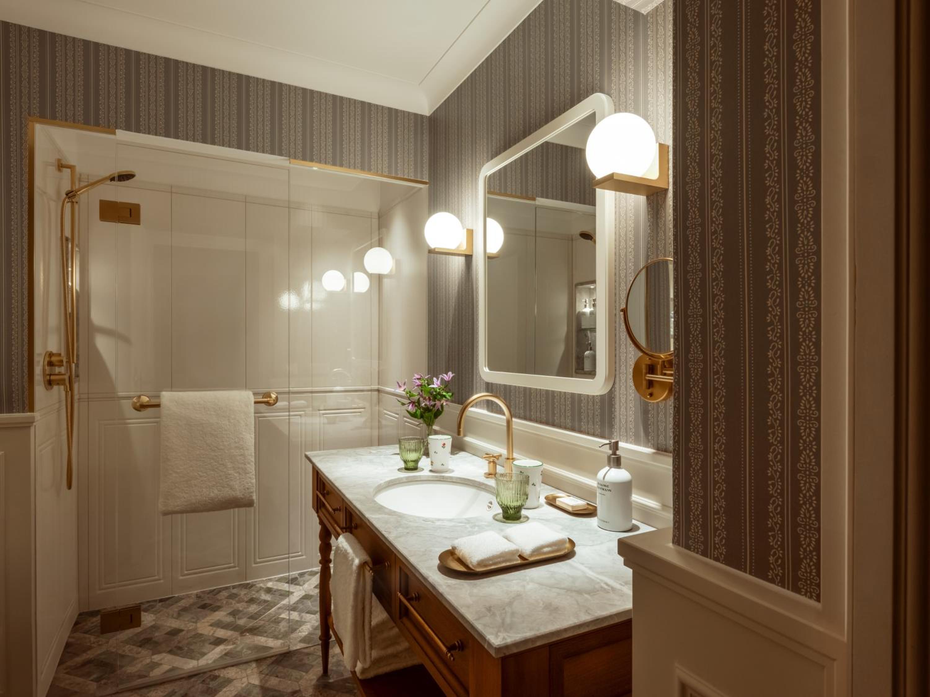 Heritage Suite - Photo 2