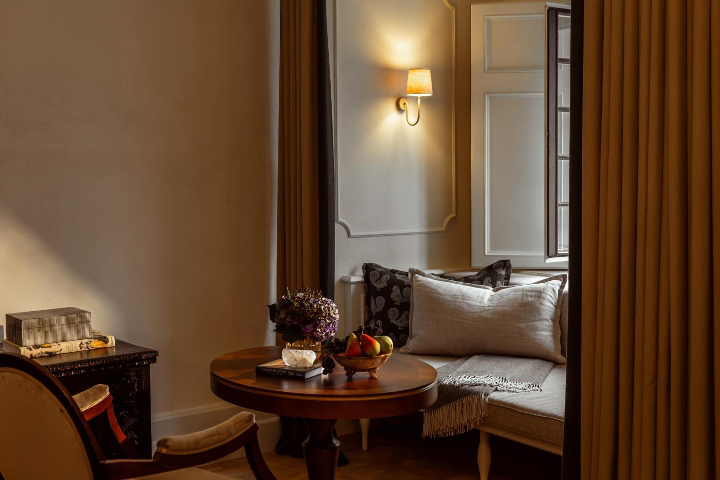 Heritage Suite - Photo 6