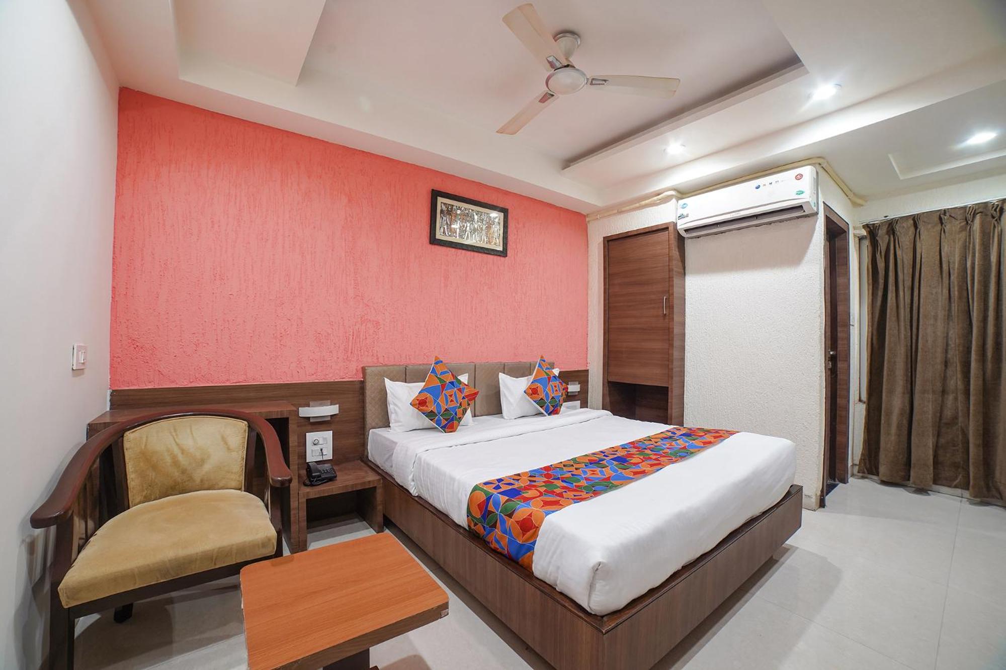 Deluxe Room photo 1