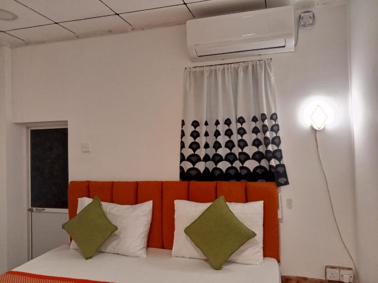 Budget Double Room photo 1