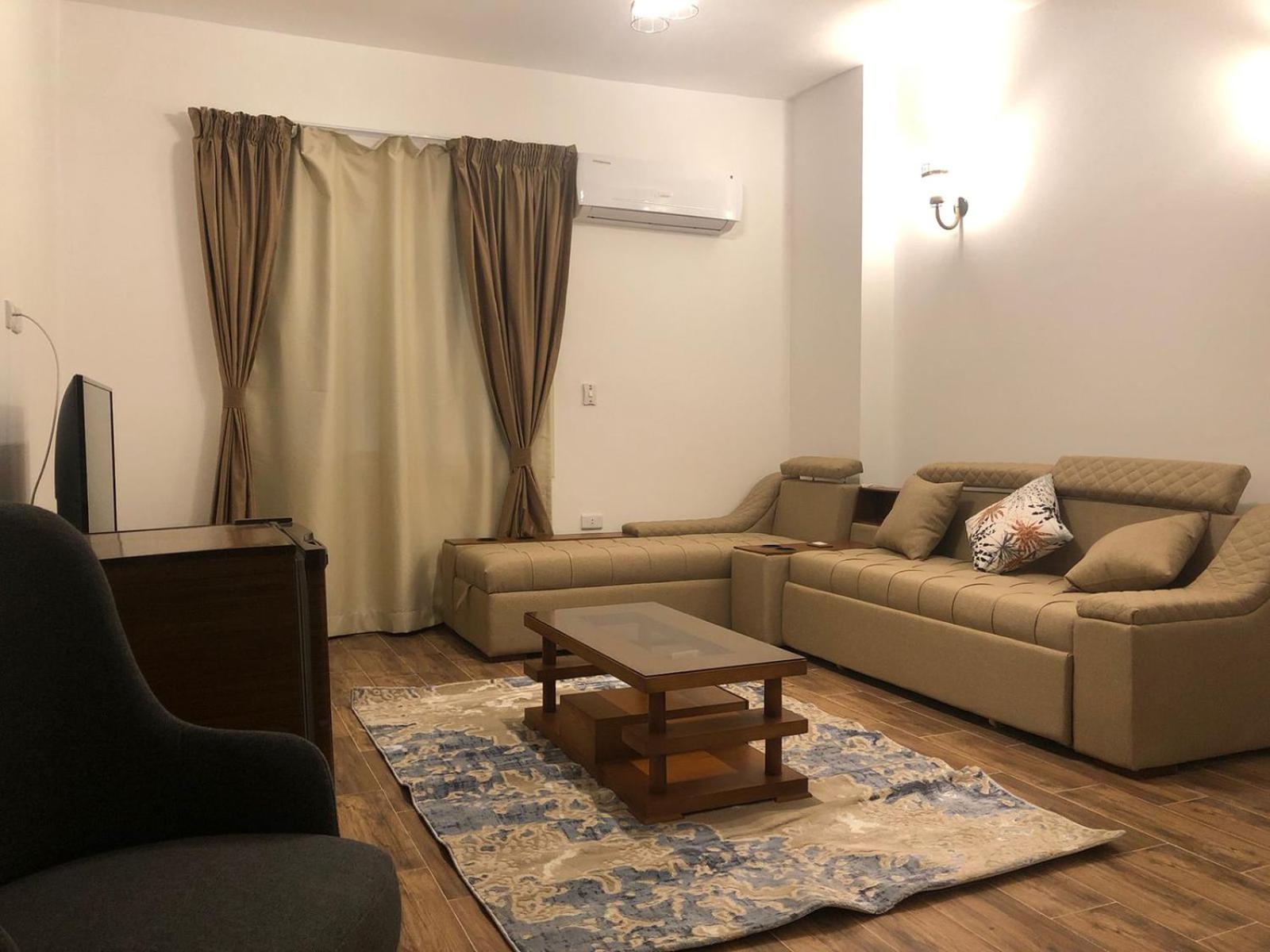 Two-Bedroom Apartment with Terrace photo 2