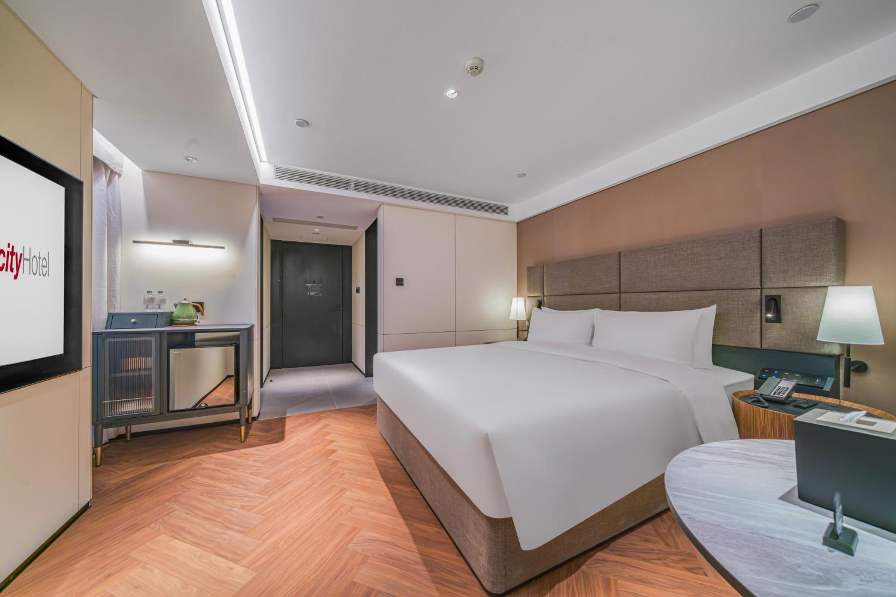 Superior King Room