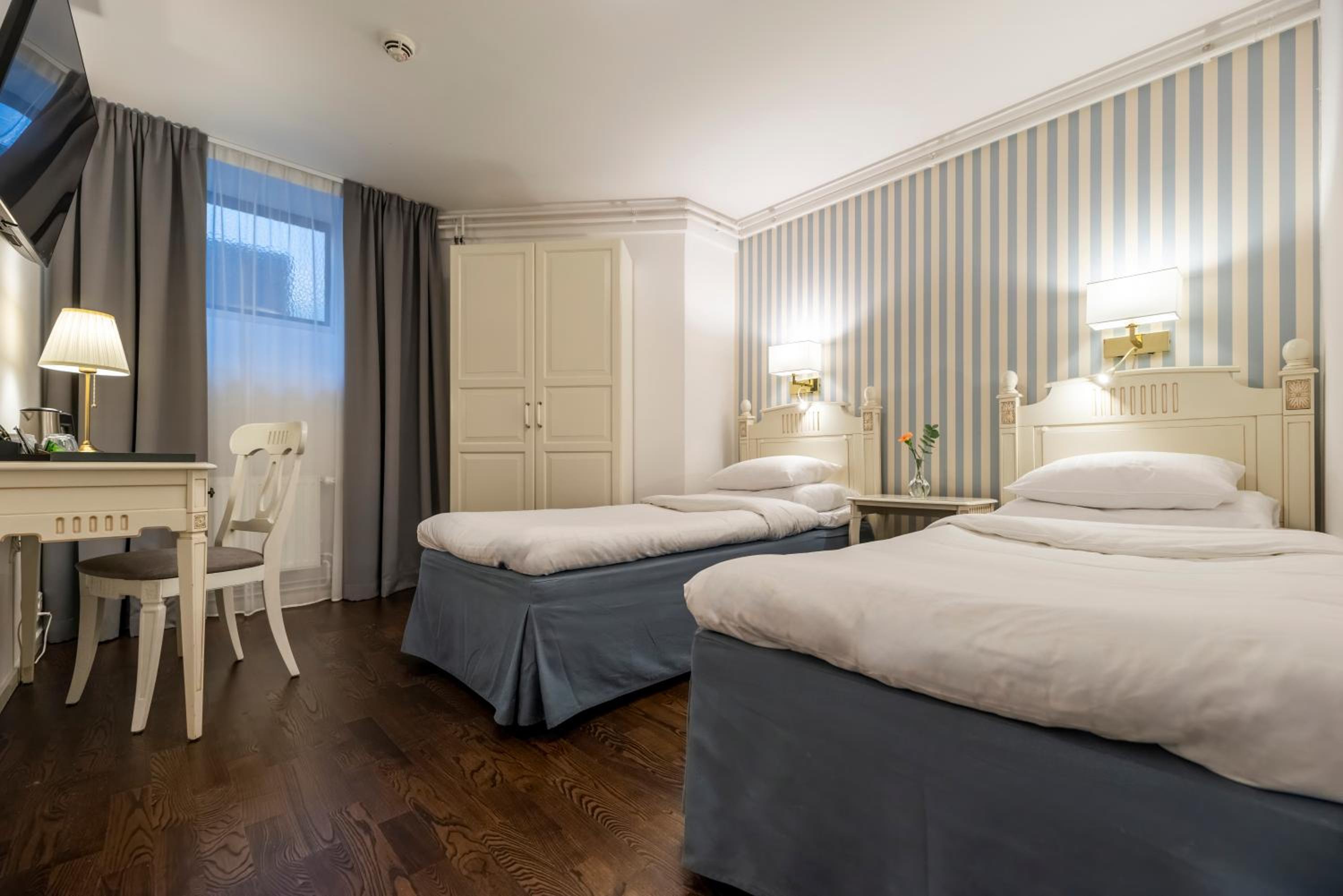 Economy Twin Room without Window