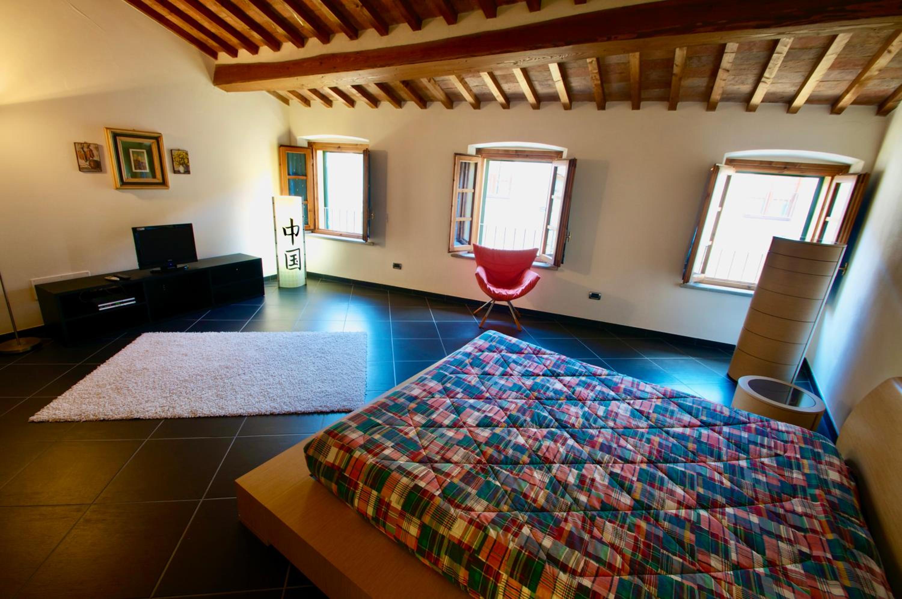 Queen Room photo 3