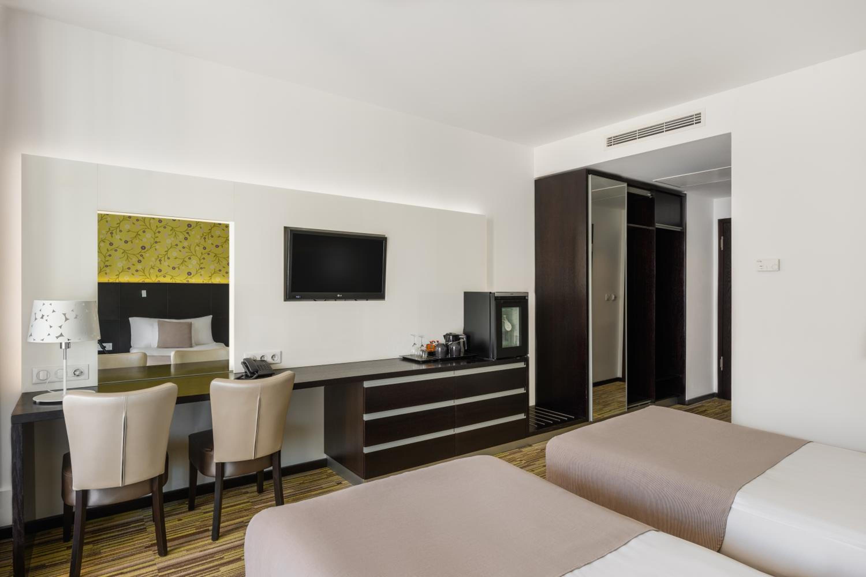 Double or Twin Room with Balcony