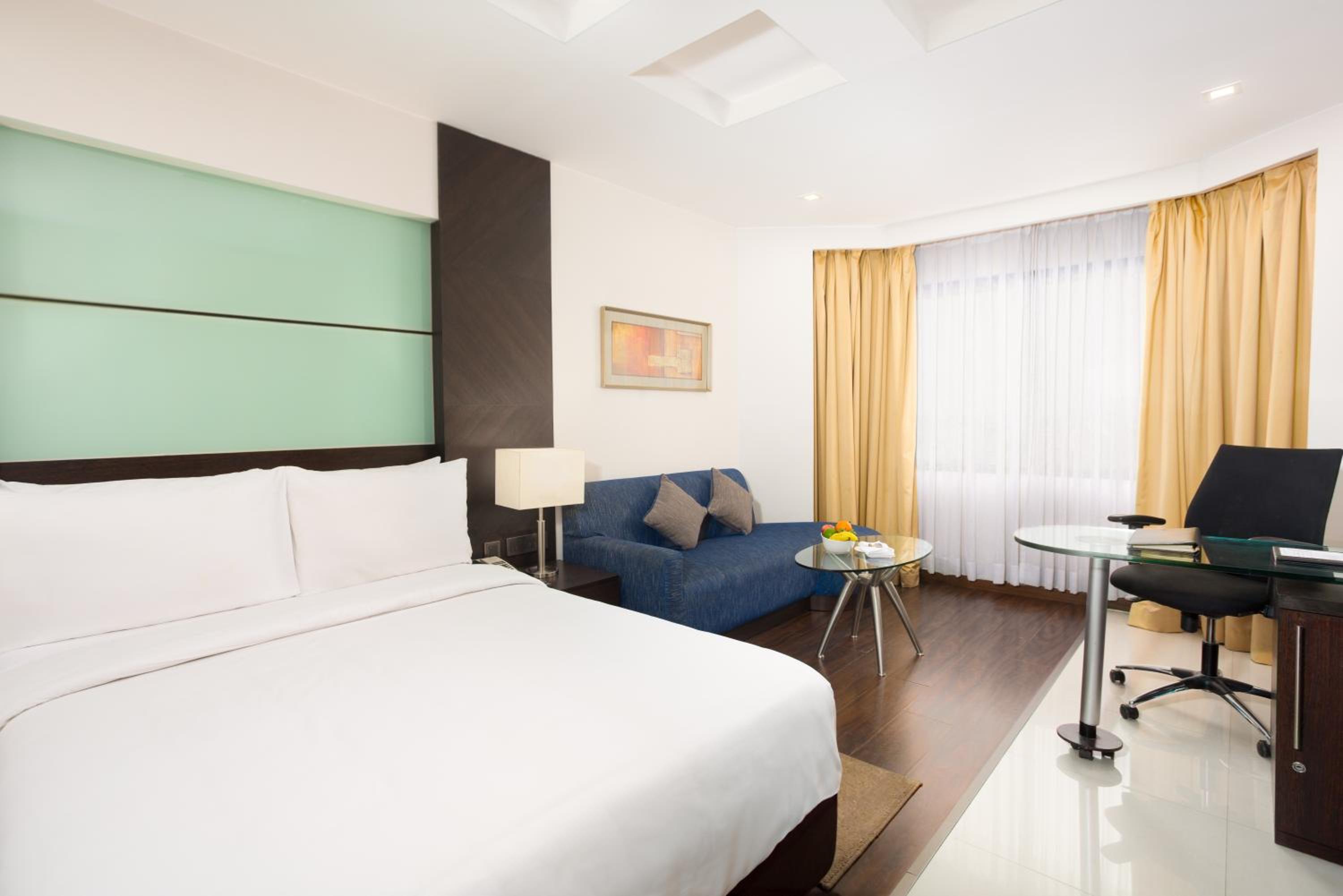Executive Room - Photo 4