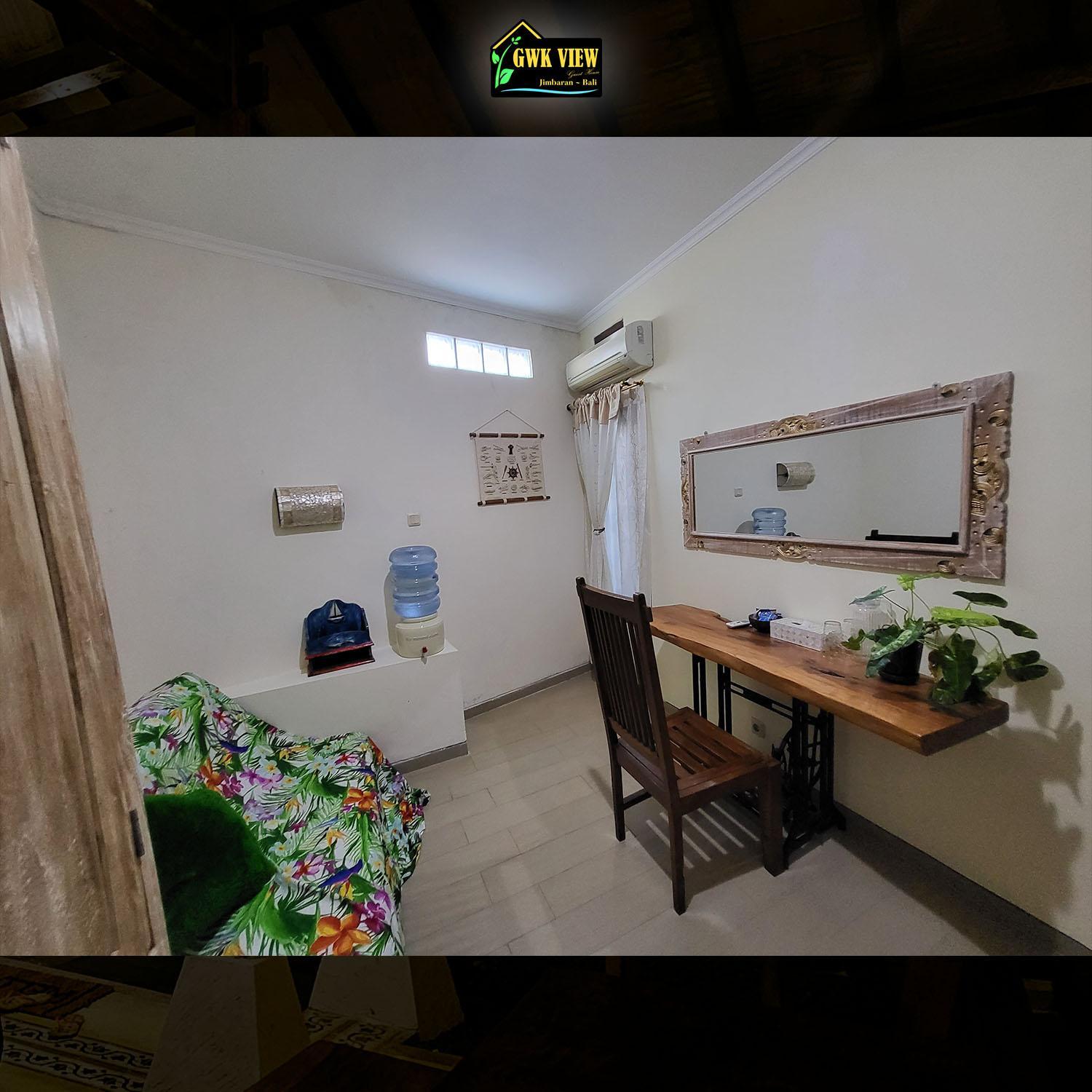 Deluxe King Room - Photo 4