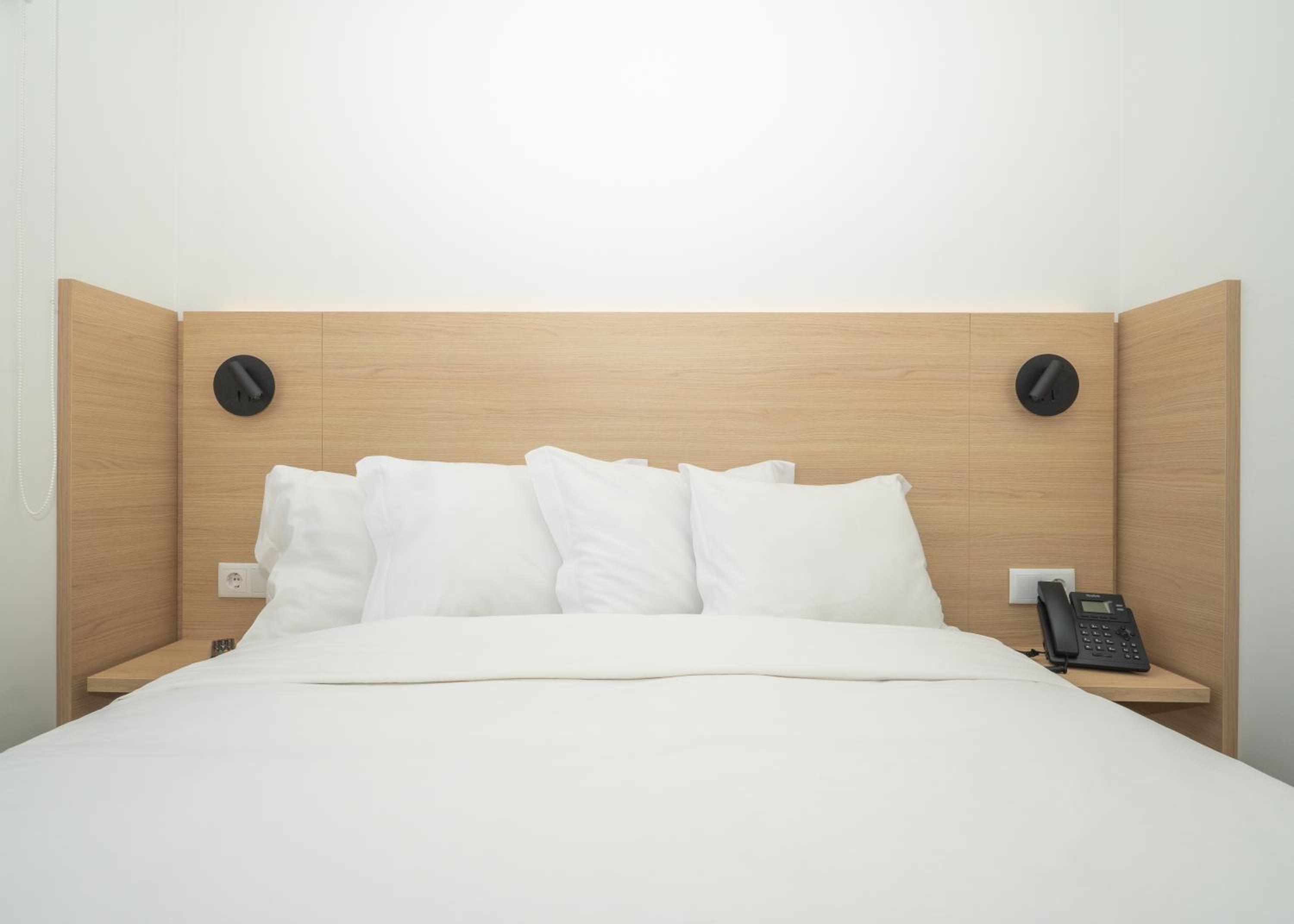 Double Room - Photo 9