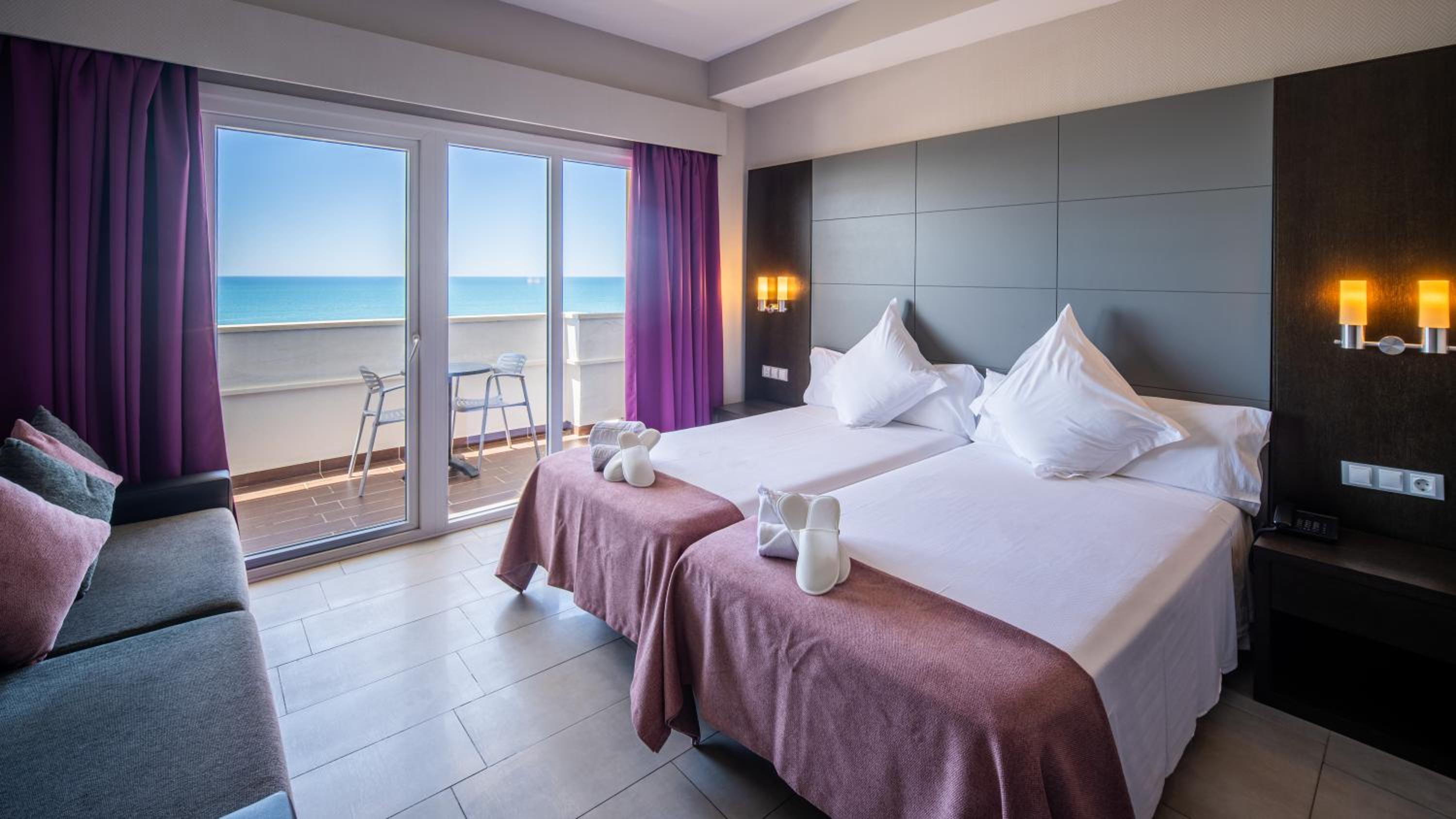 Habitación Doble Superior con Vista al Mar