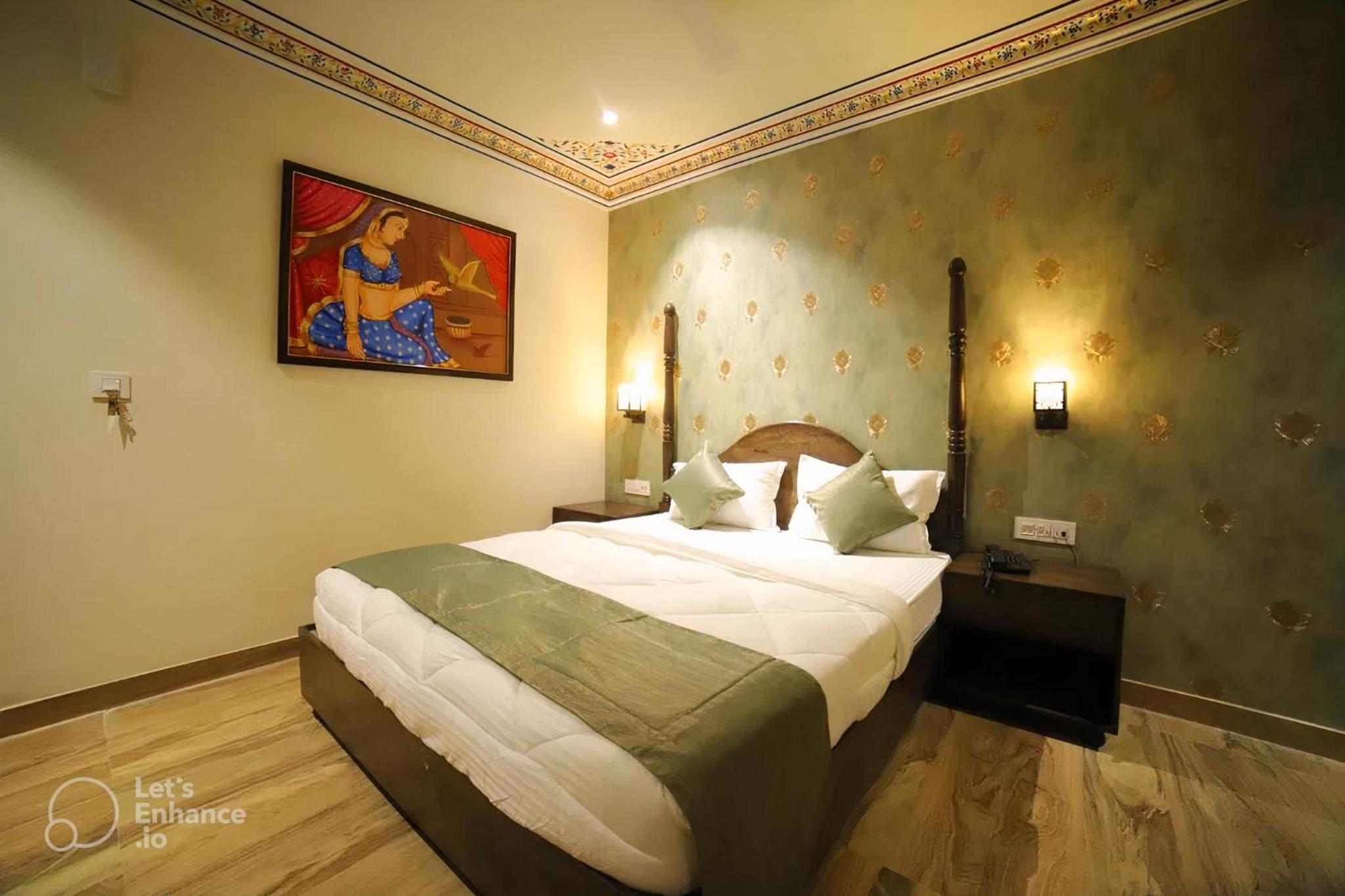 King Room