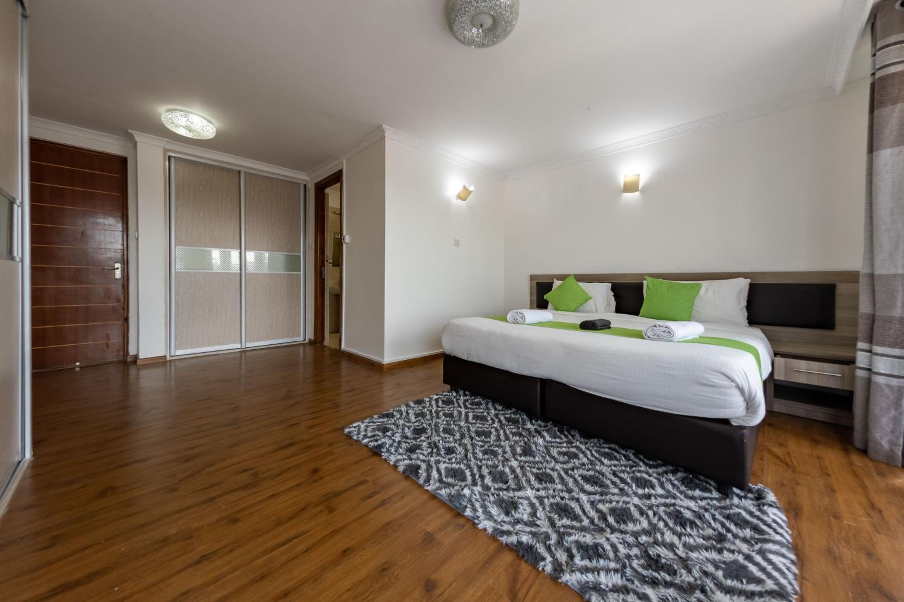 Deluxe Double or Twin Room photo 2