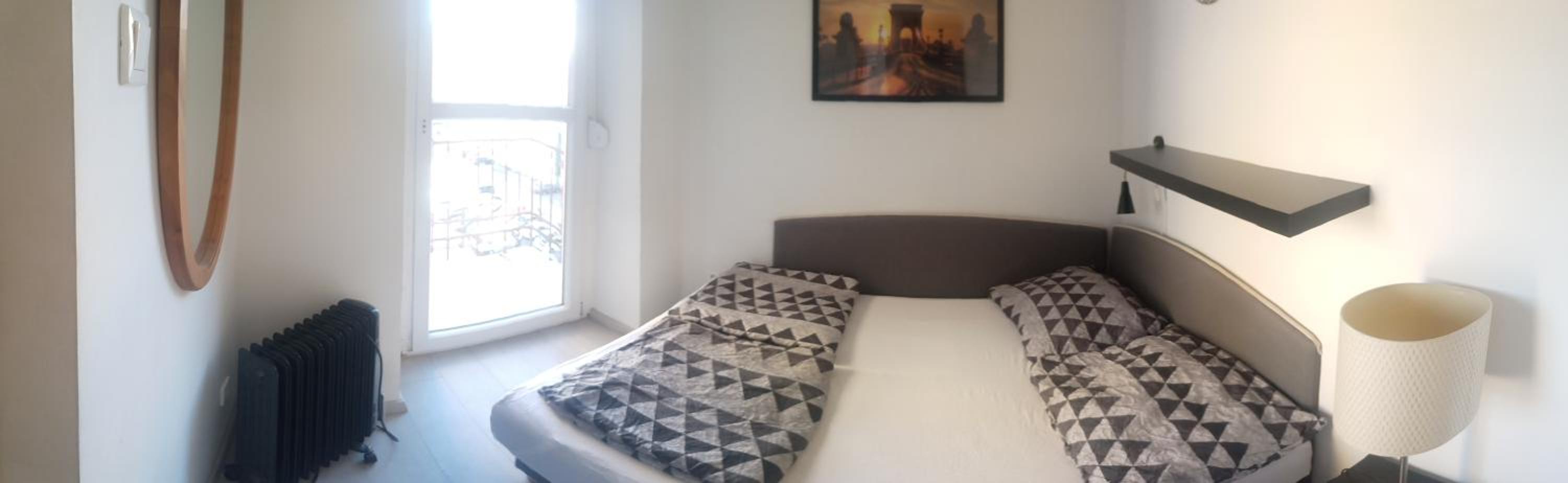 Apartment with Balcony - Photo 10