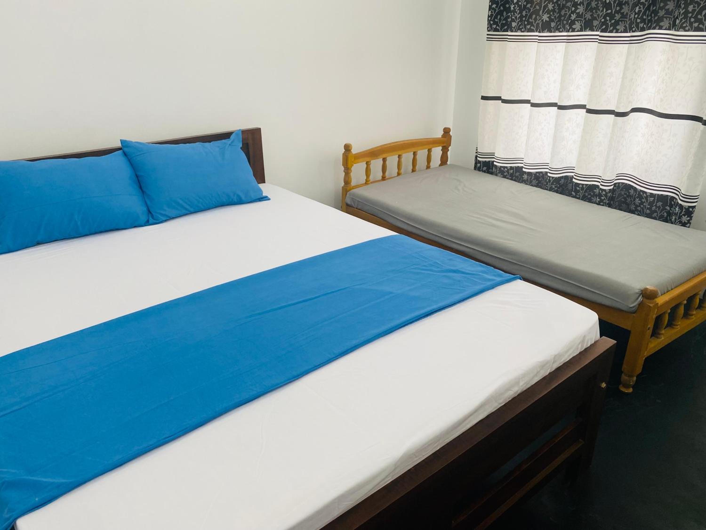 Triple Room with Private Bathroom photo 1