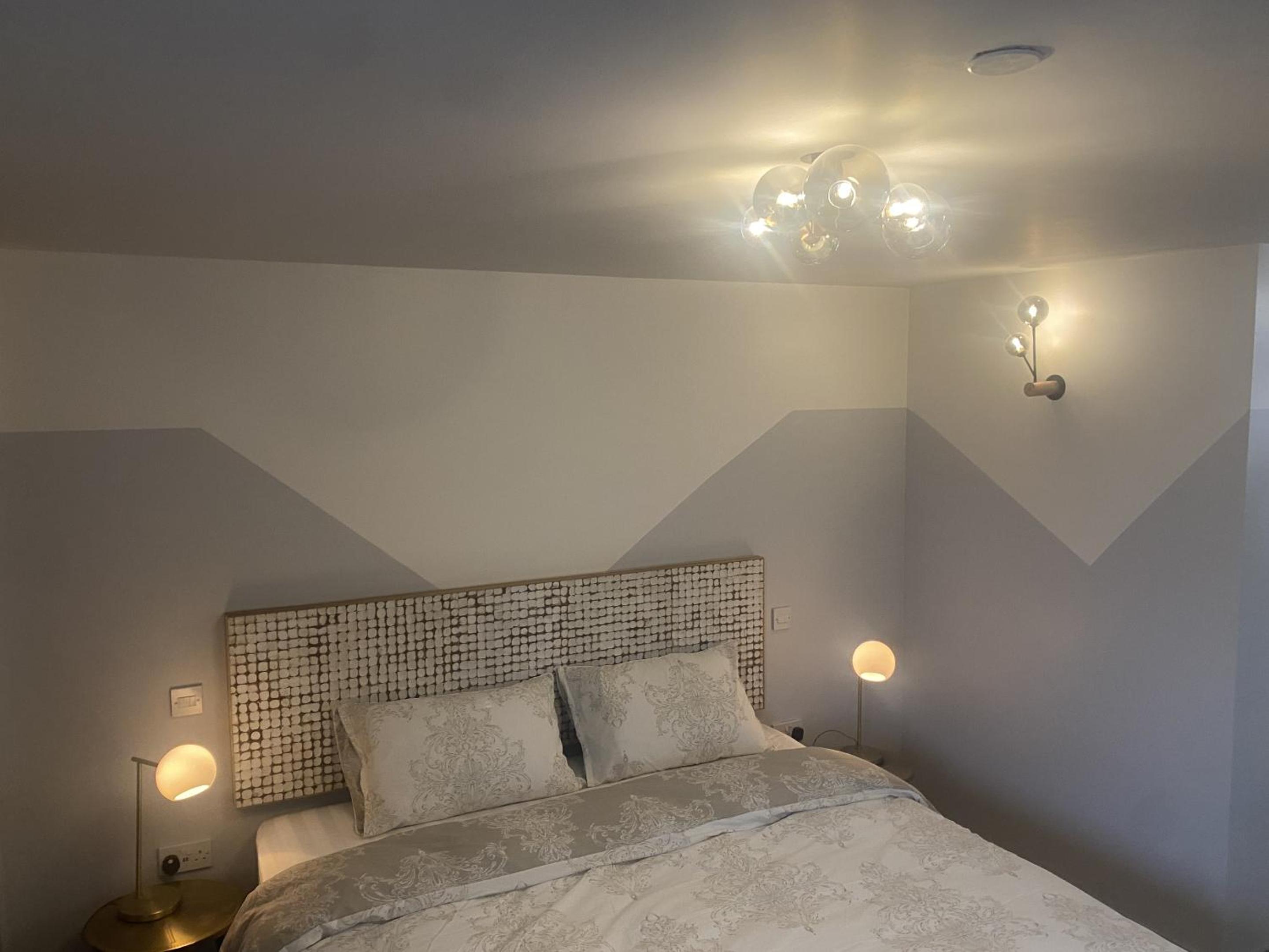 Superior King Room - Photo 6
