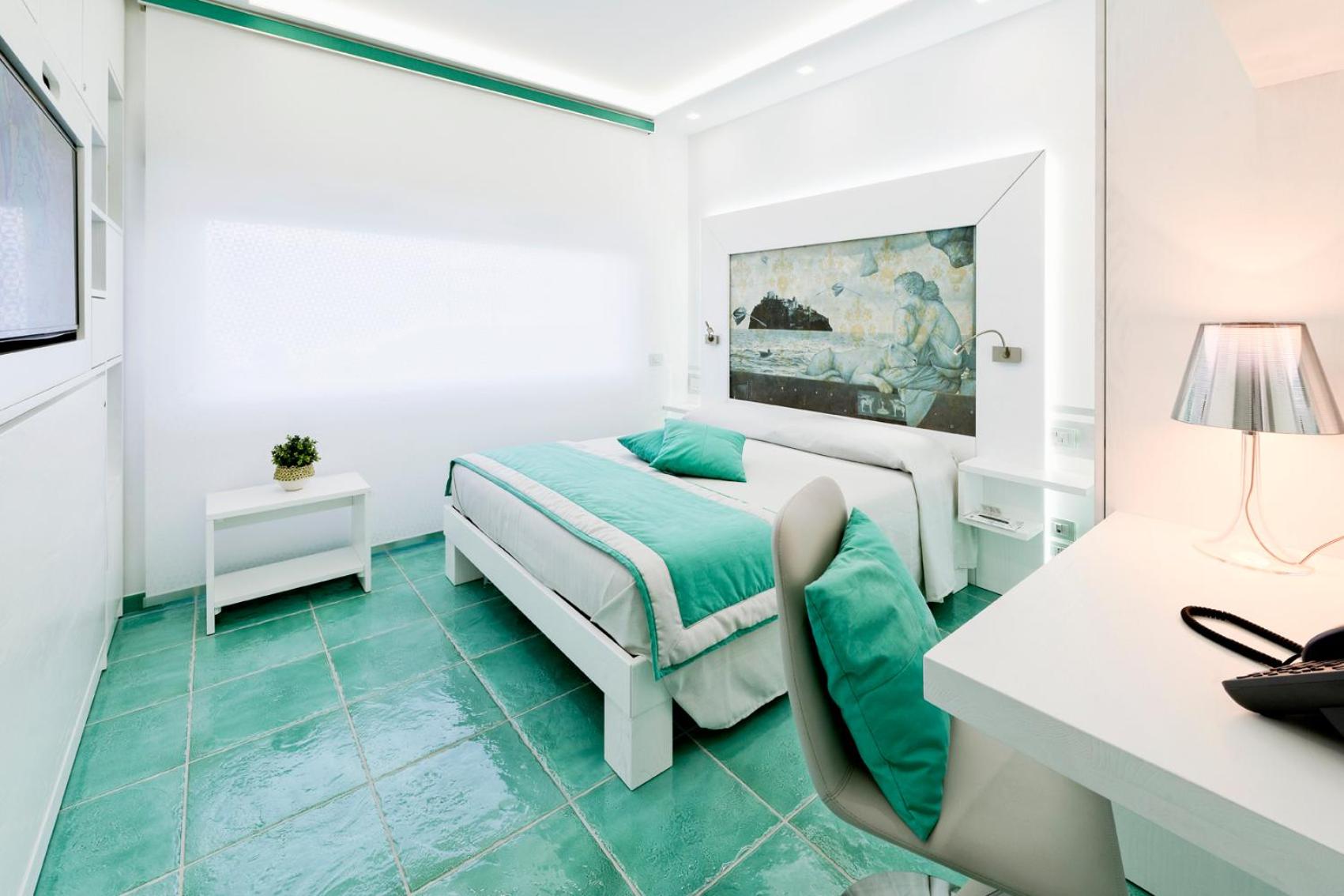 Deluxe Double Room with Sea View photo 1