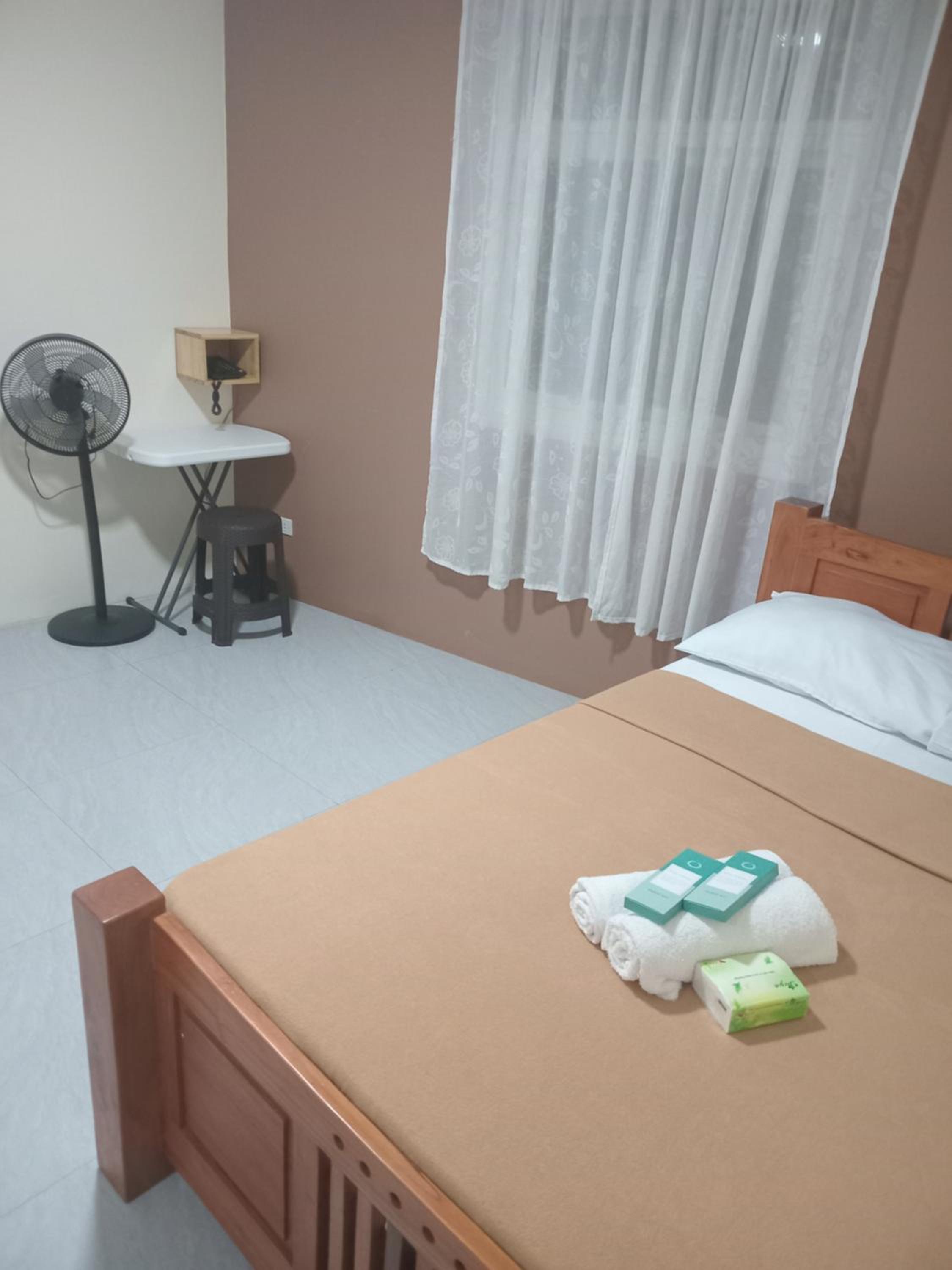 Deluxe Room (1 adult + 2 children)