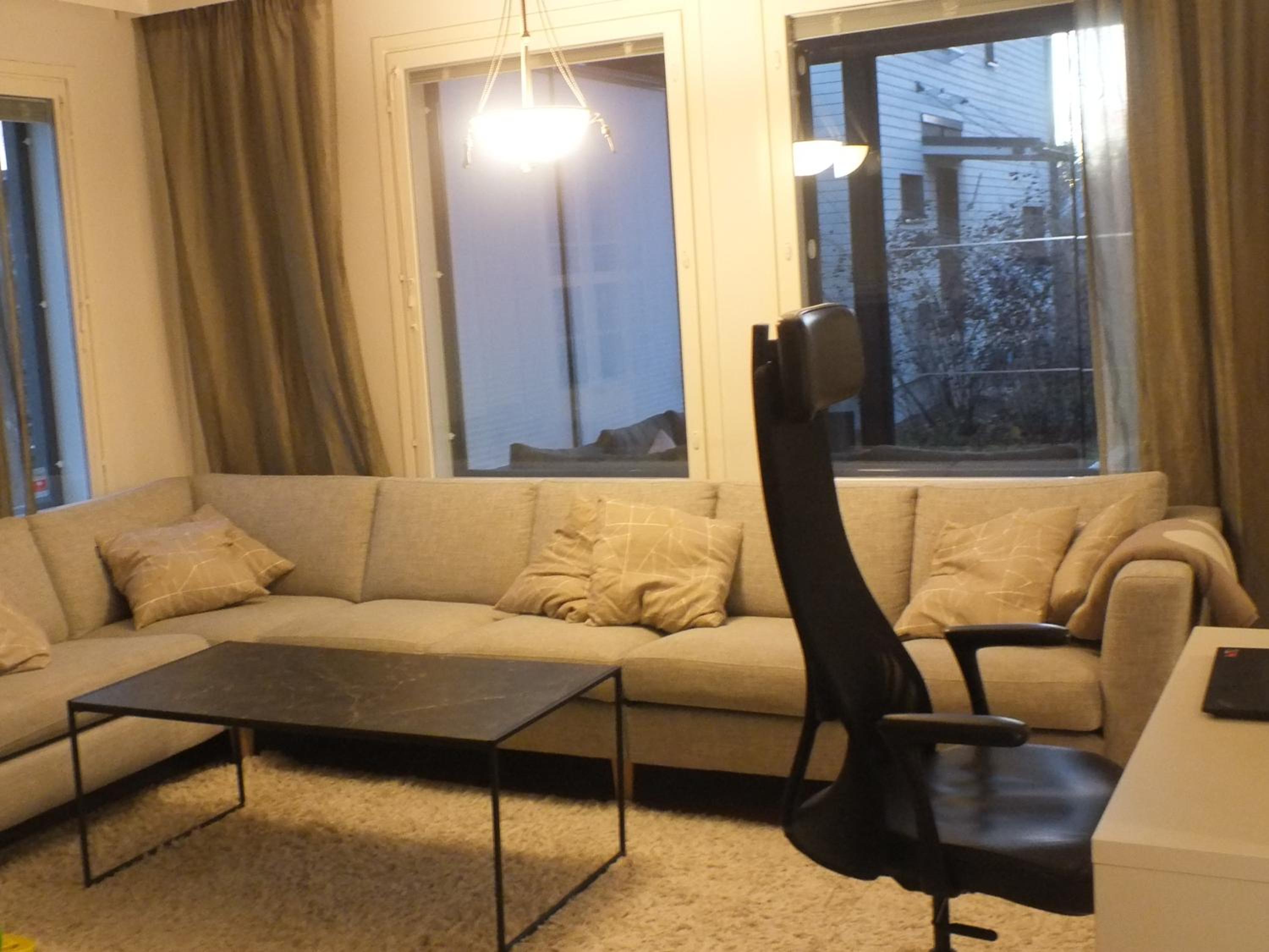 One-Bedroom Loft Apartment with Balcony photo 1