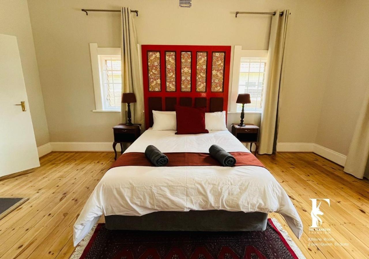 Deluxe Queen Room photo 3