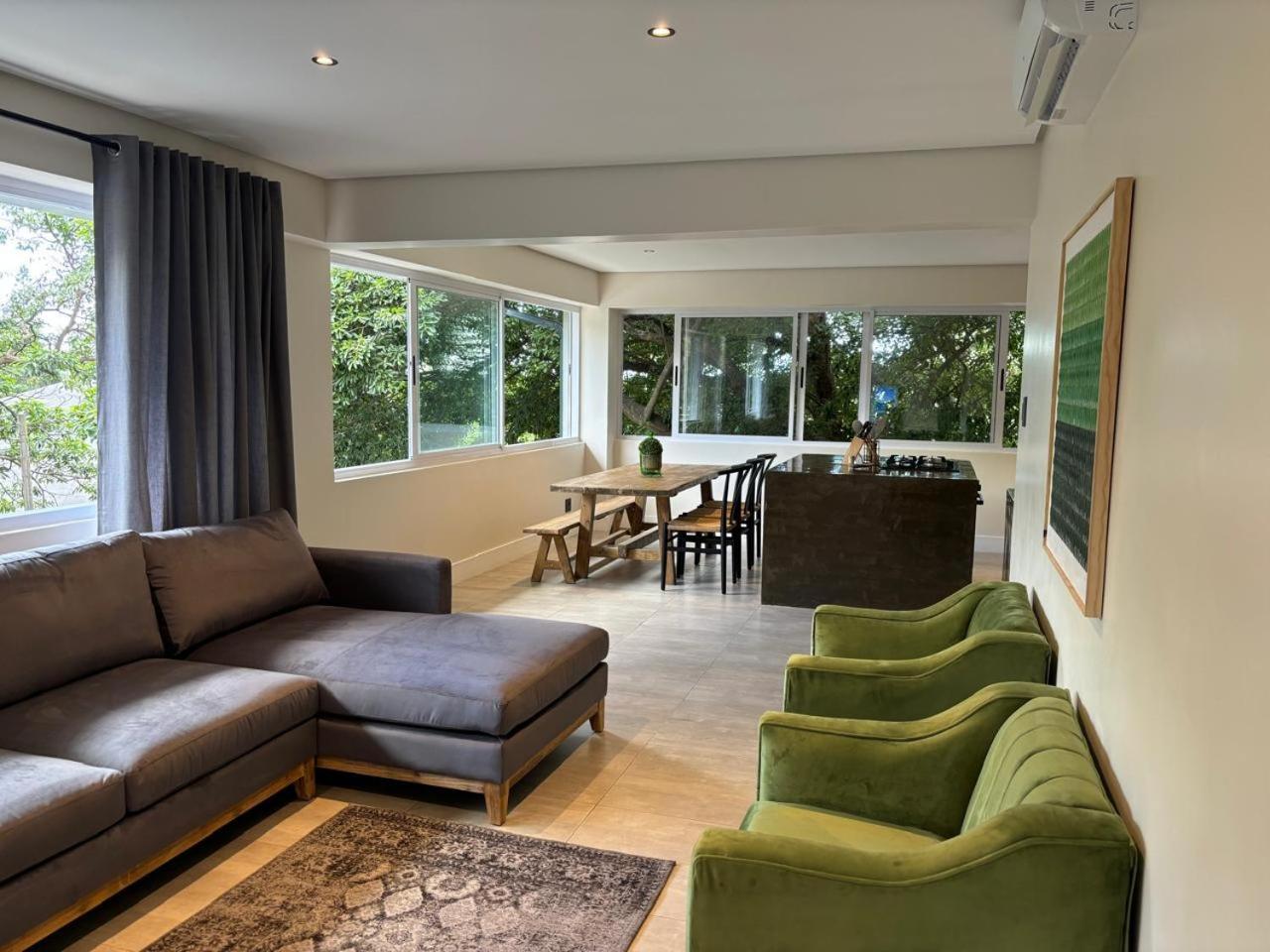 Family Apartment photo 1