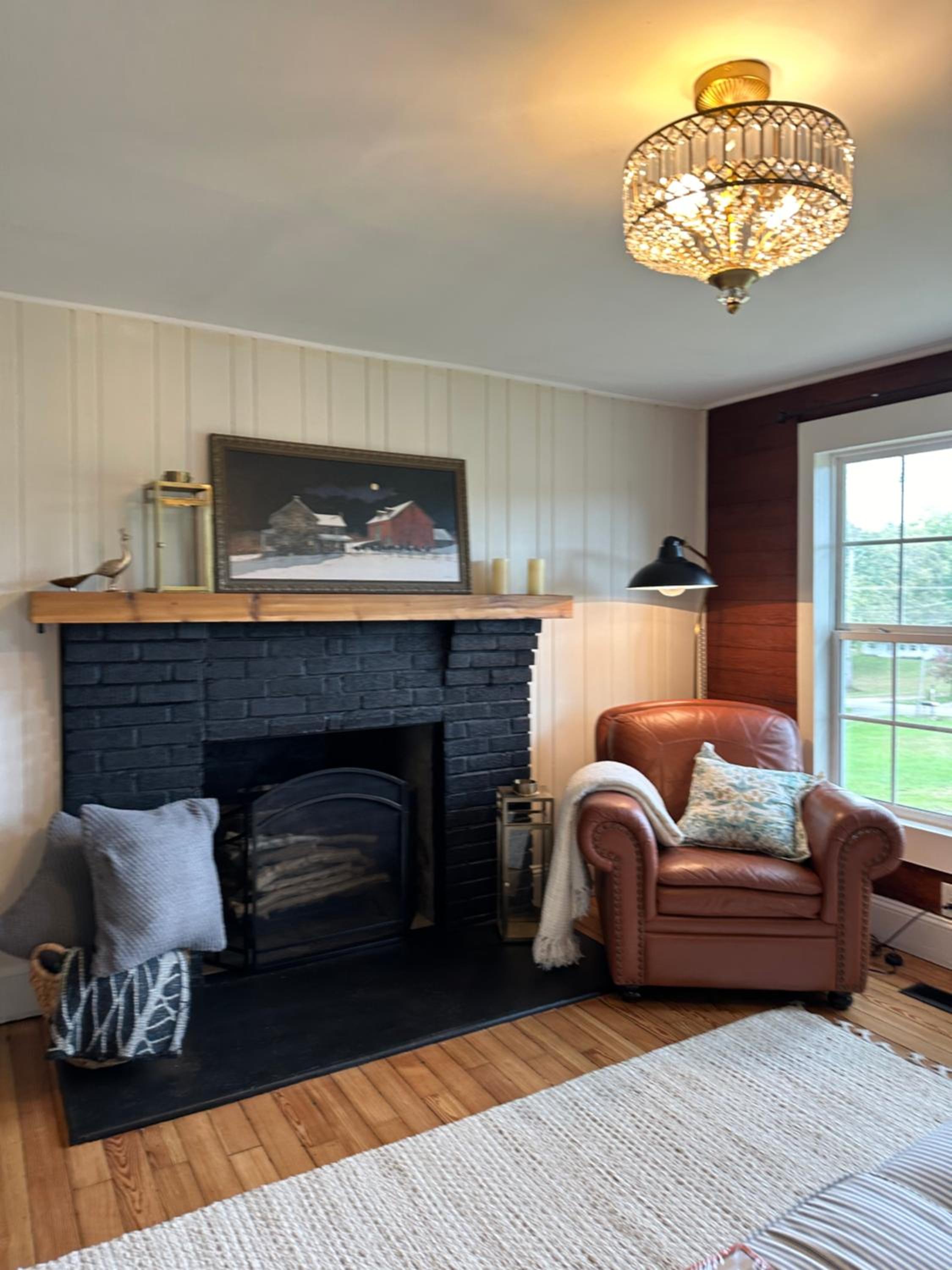 Three-Bedroom House photo 2