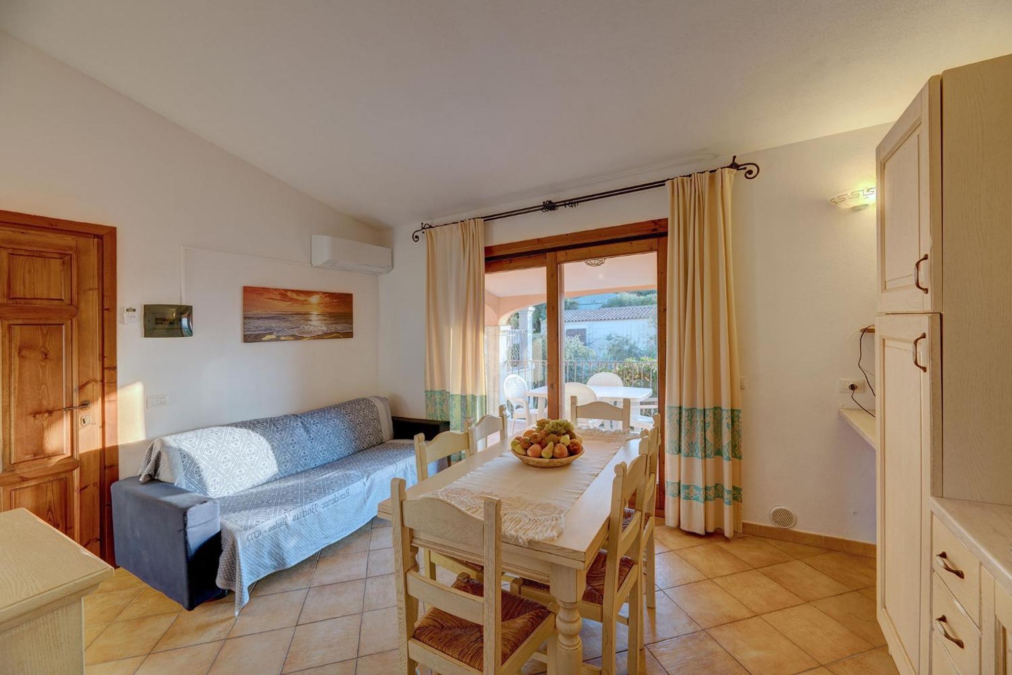 Two-Bedroom Apartment with Sea View photo 3