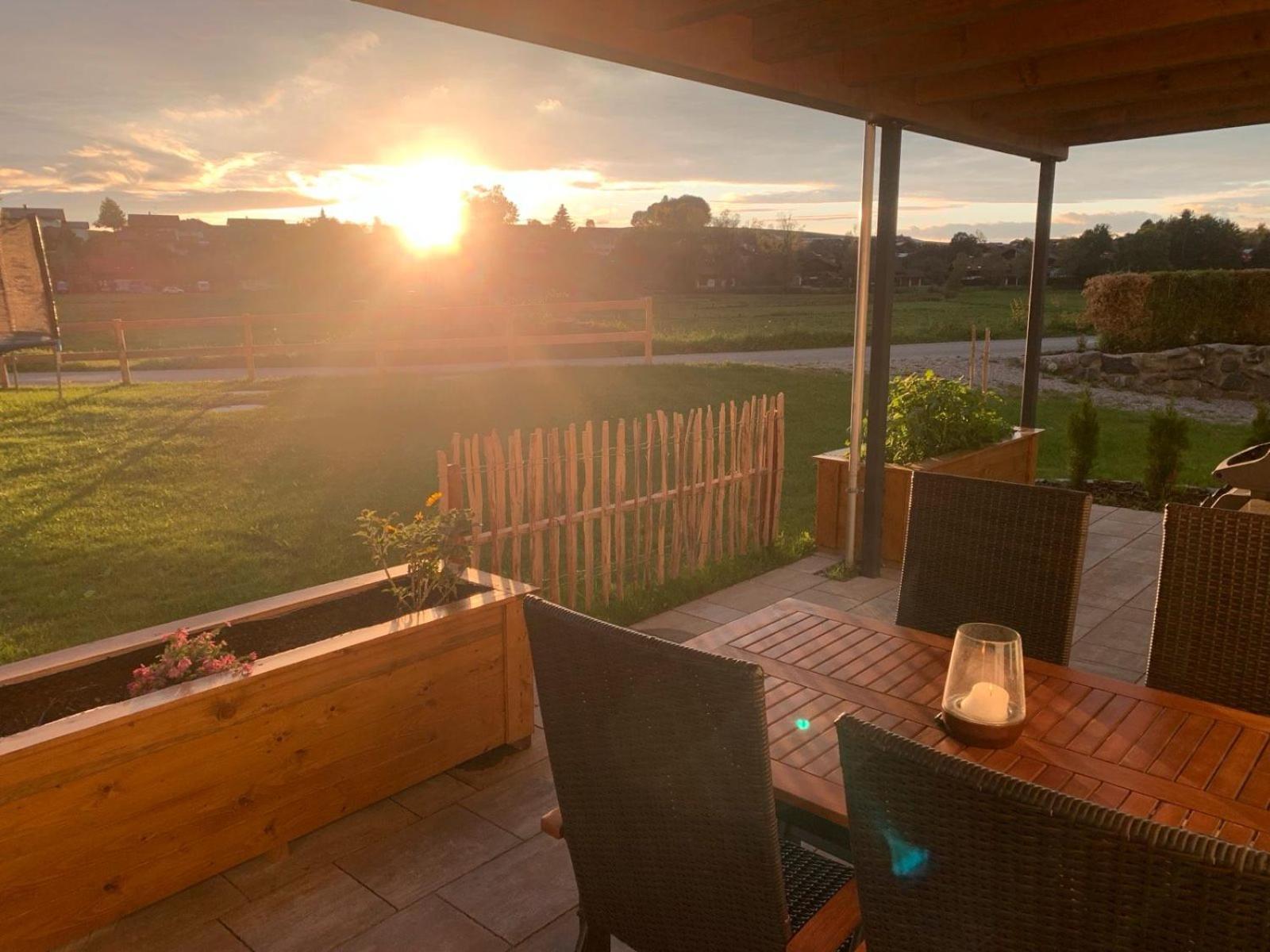 One-Bedroom Apartment with Garden View photo 2