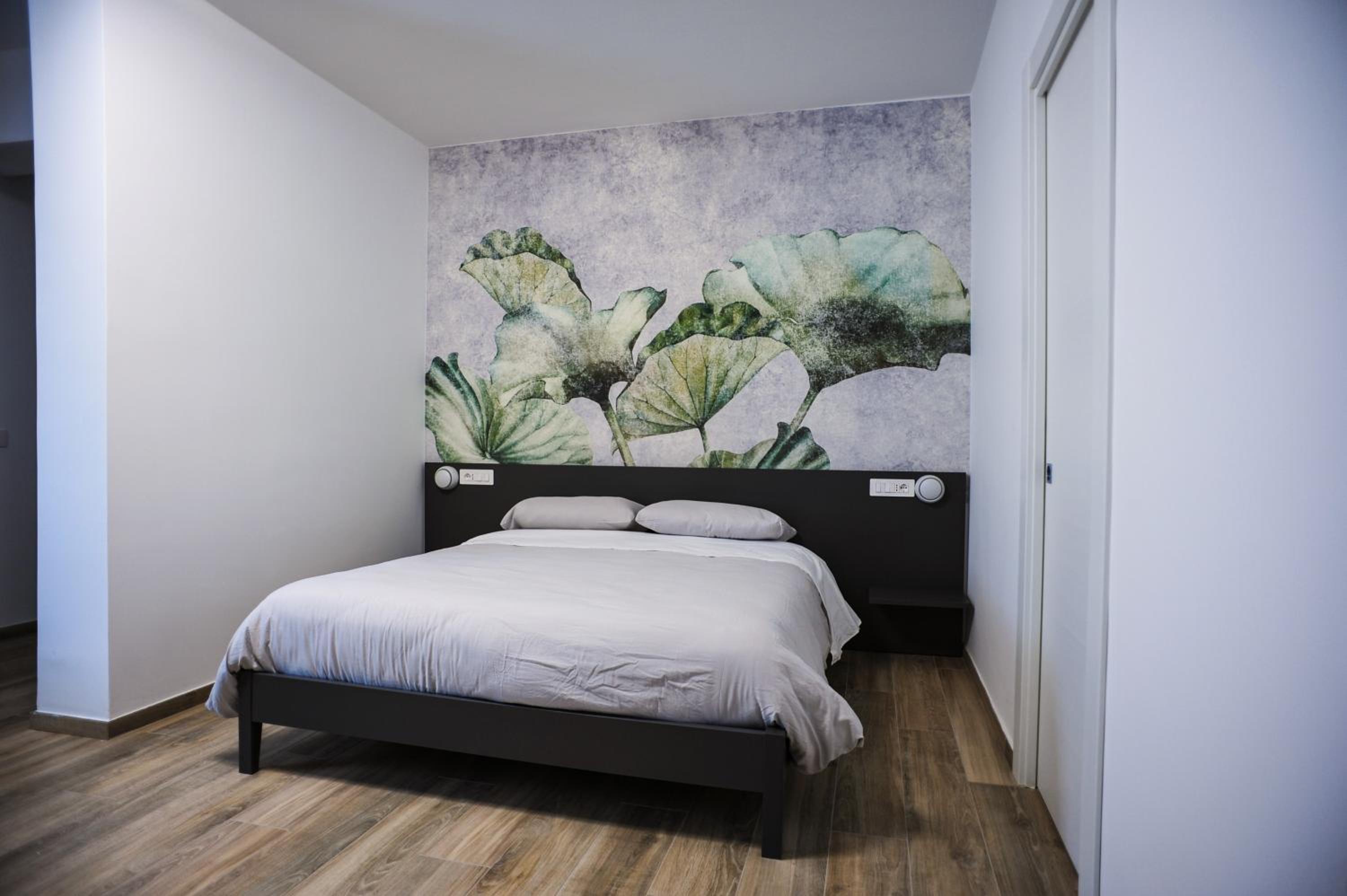 Triple Room with Private Bathroom photo 1