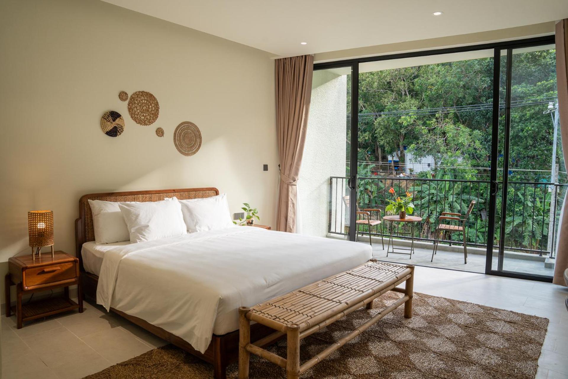 Double Room With Mountain View