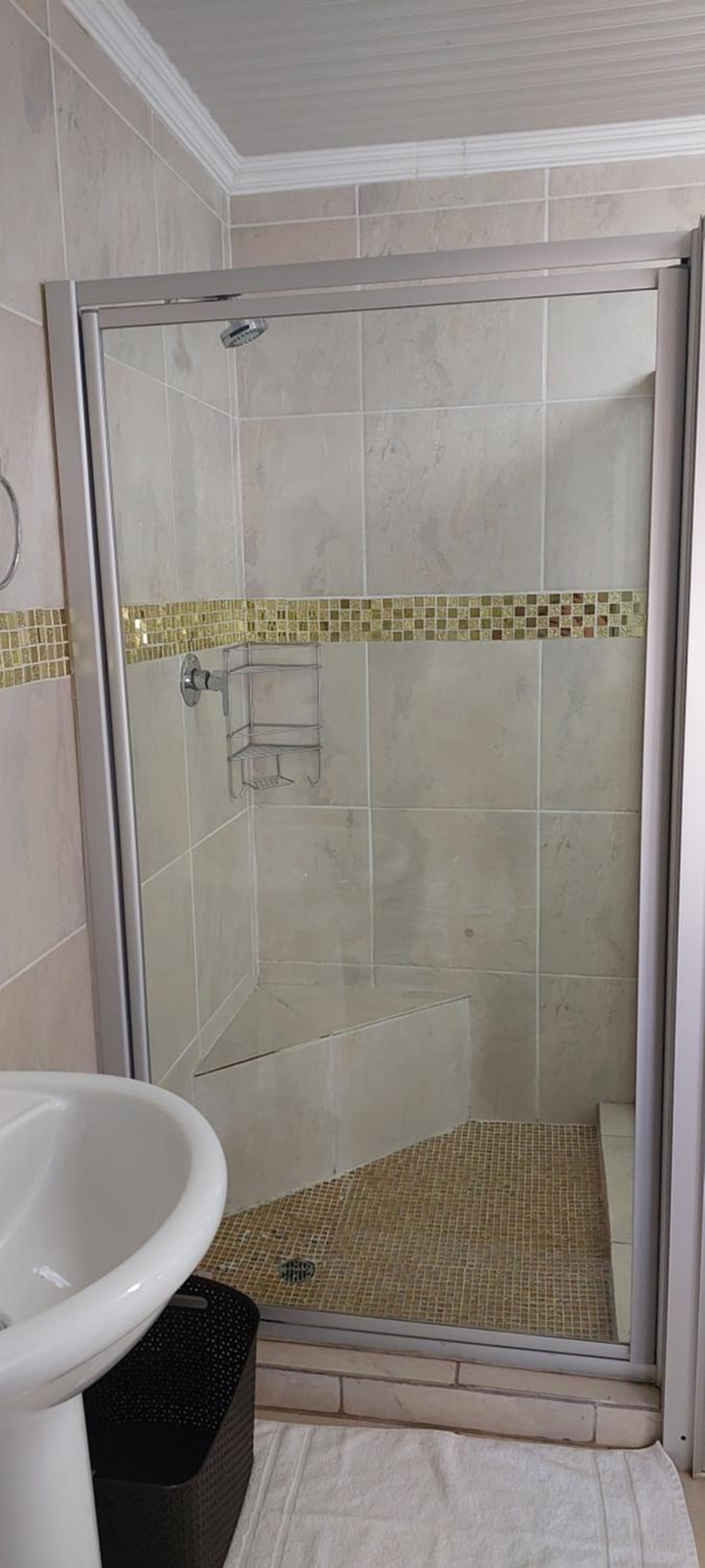 Budget Single Room photo 2