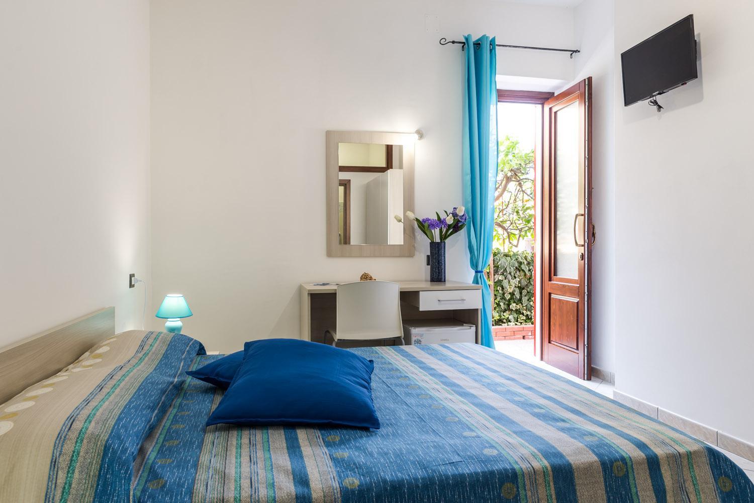 Double Room - Photo 1