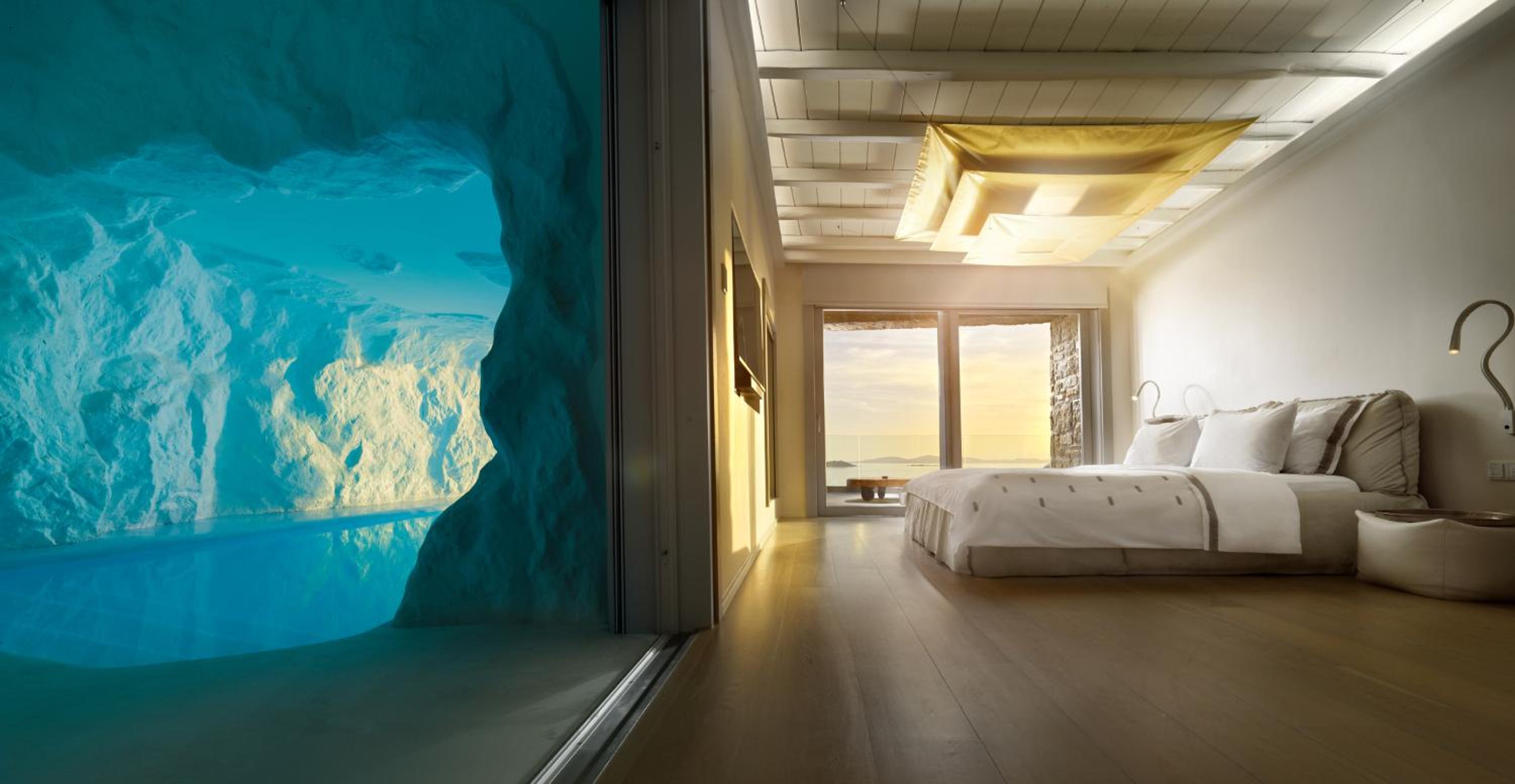 Cave Pool Suite photo 2