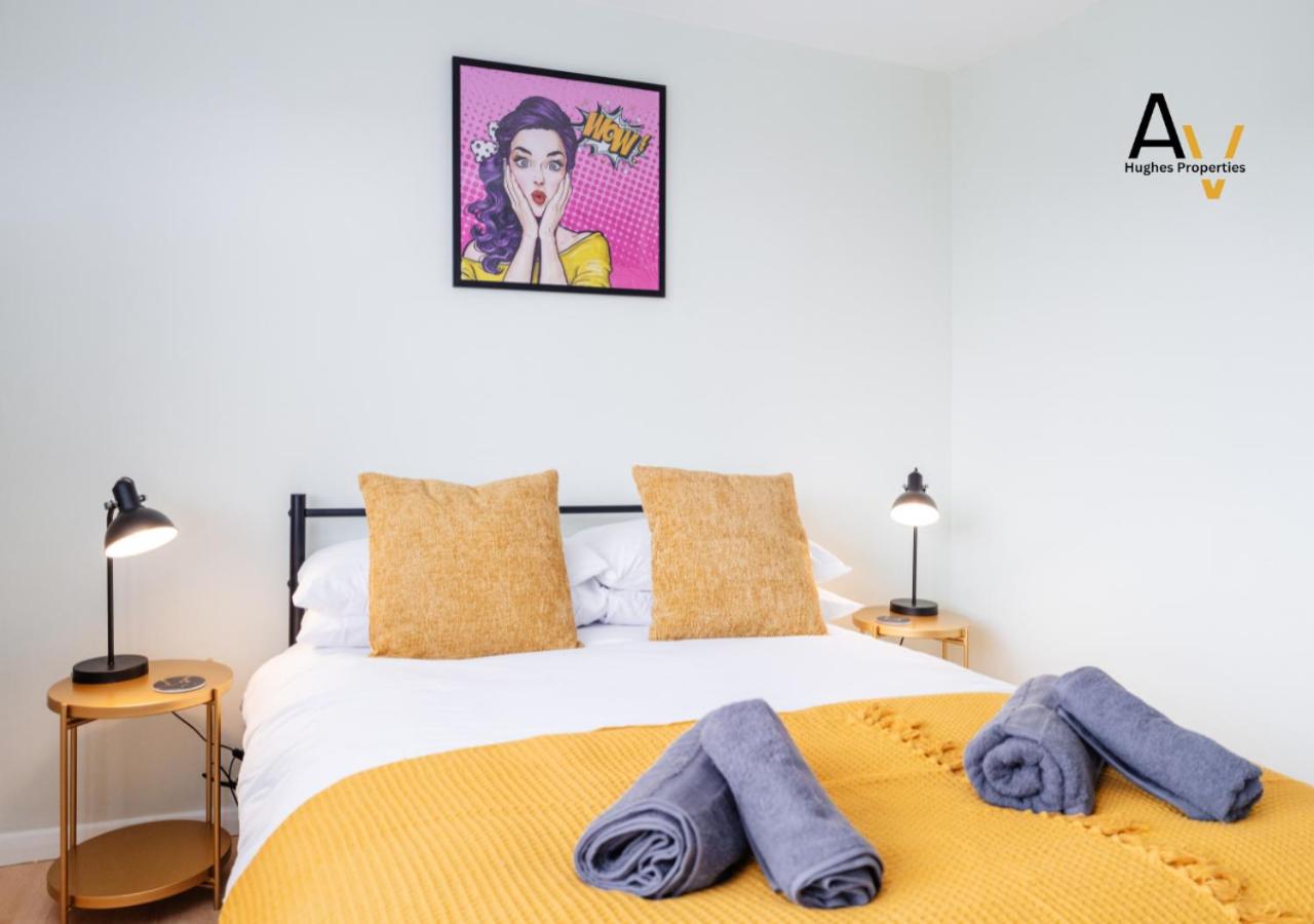 Two-Bedroom House photo 1