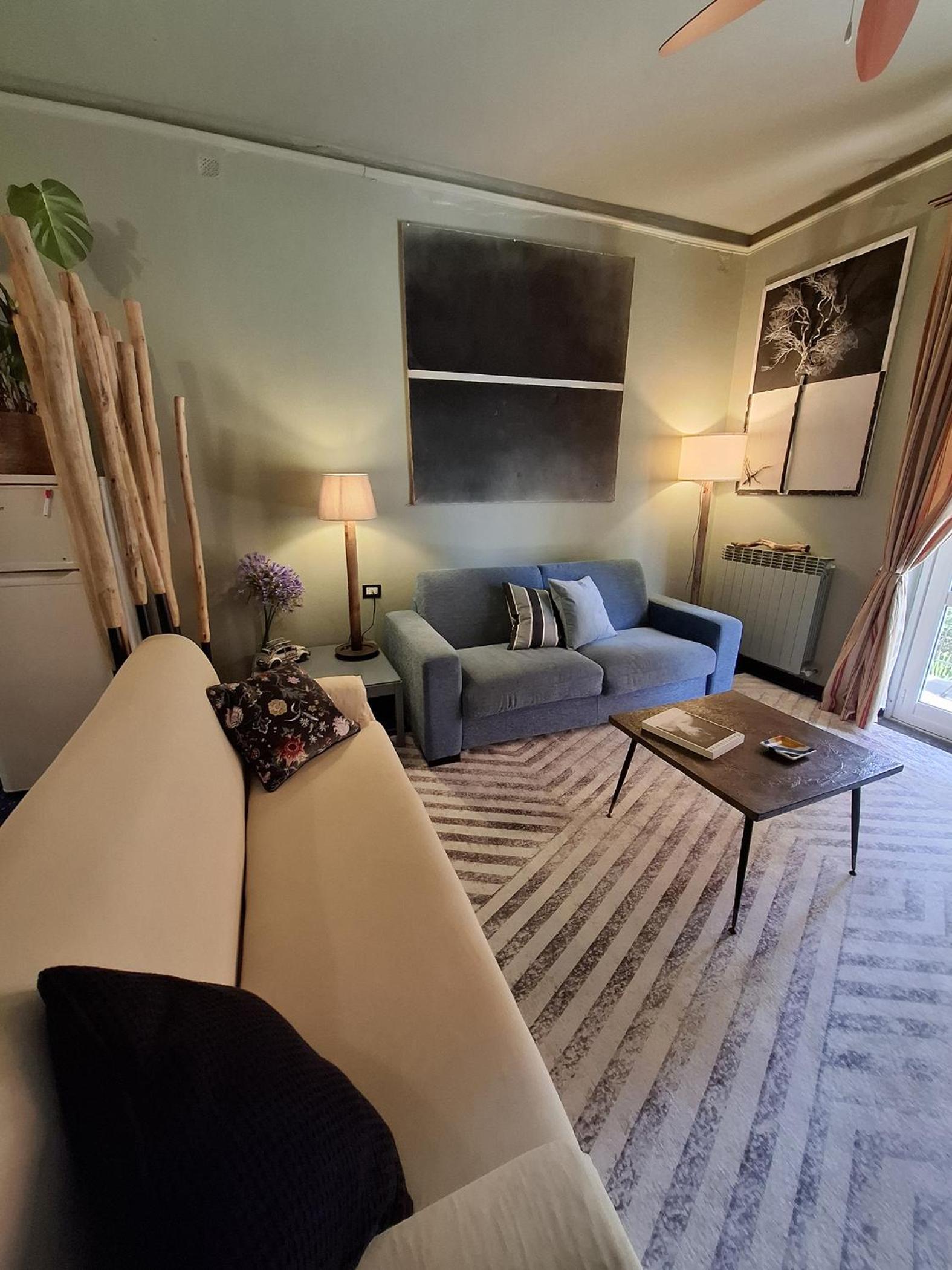 One-Bedroom Apartment photo 3