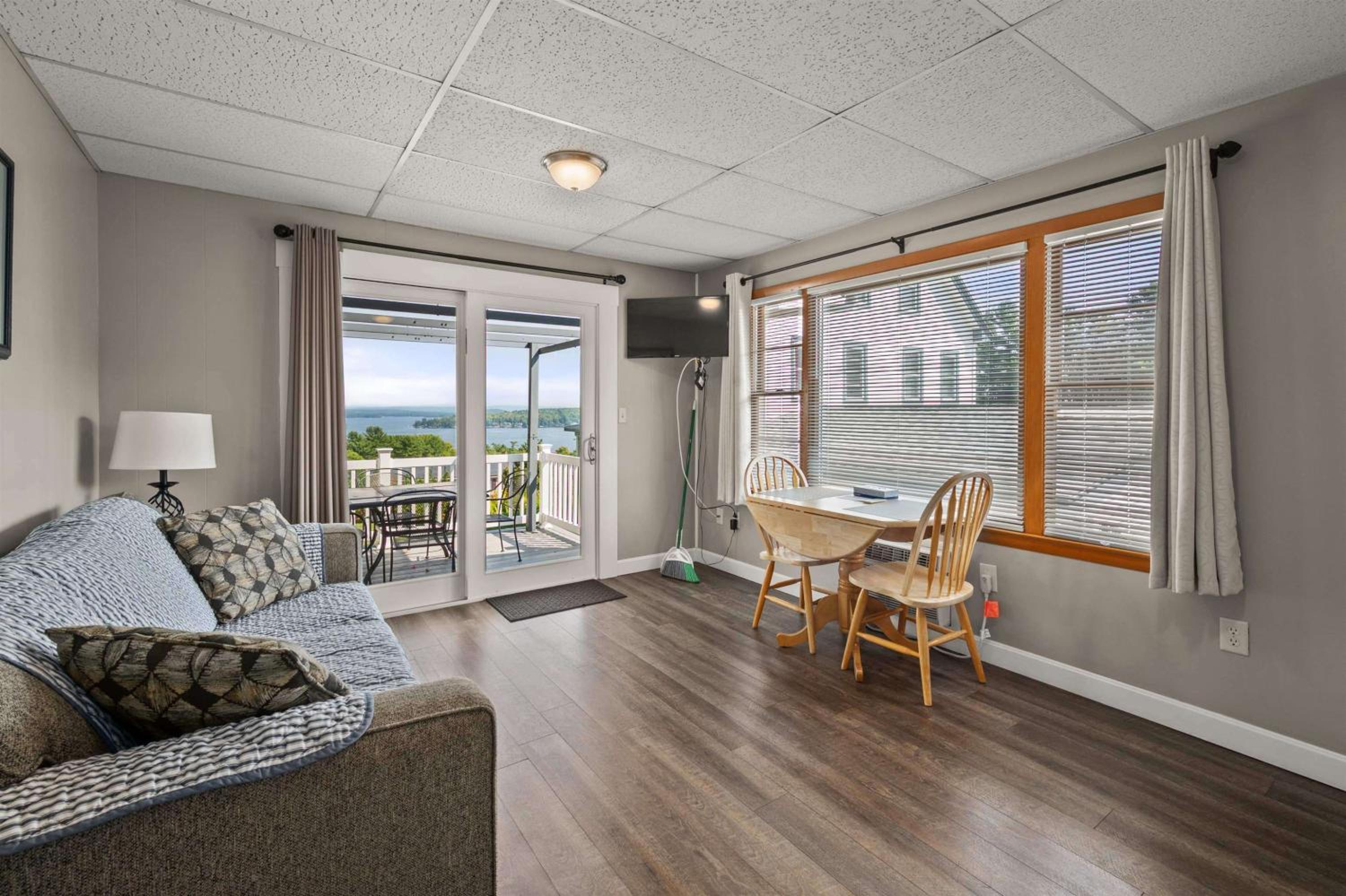 Junior Suite Non-Pet Friendly