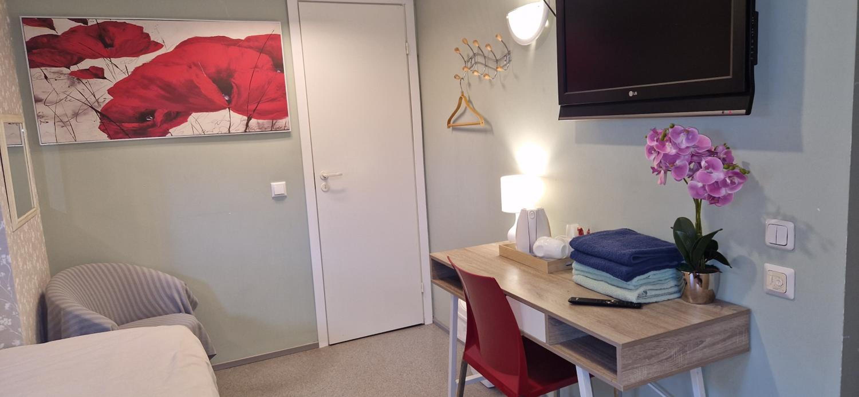 Family Room With Shared Bathroom