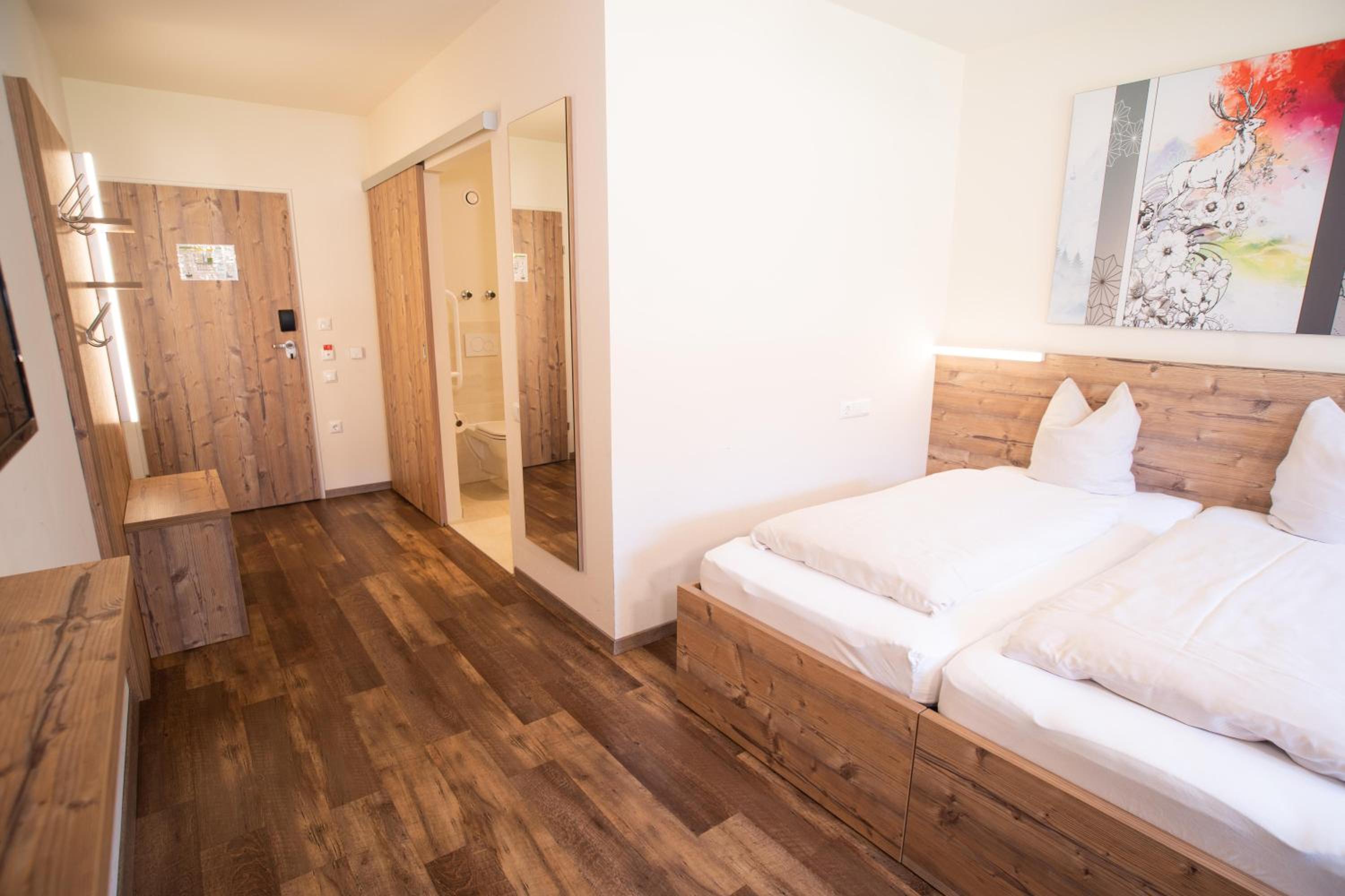 Double or Twin Room - Disability Access photo 1