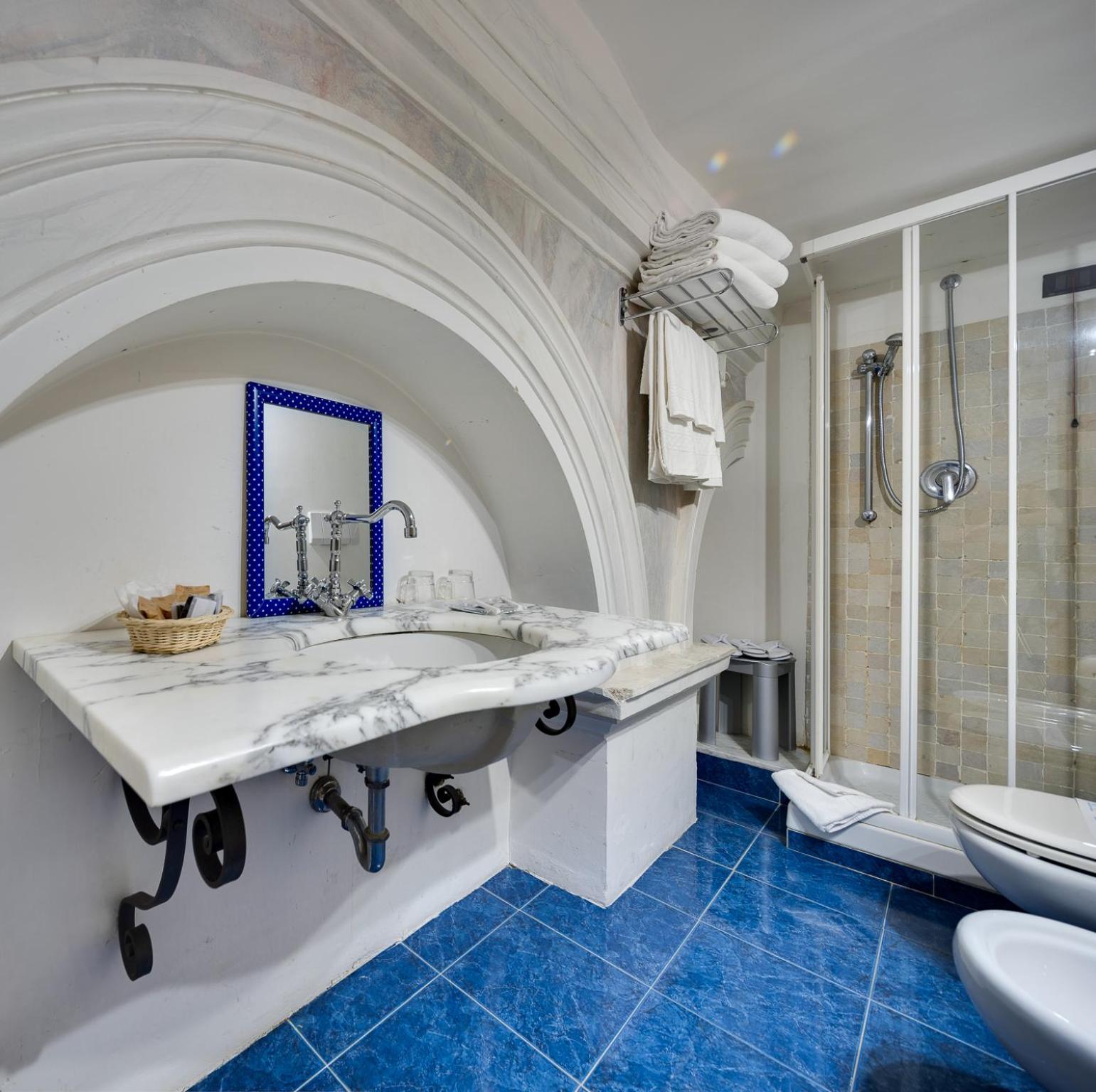 Duplex Junior Suite - Photo 8