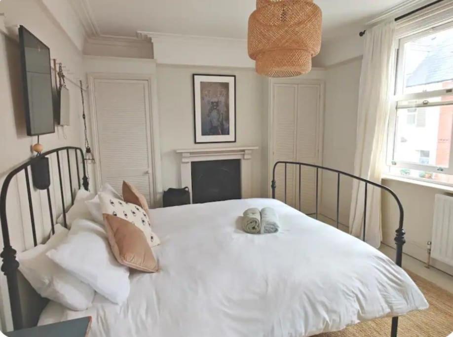 Four-Bedroom House photo 1