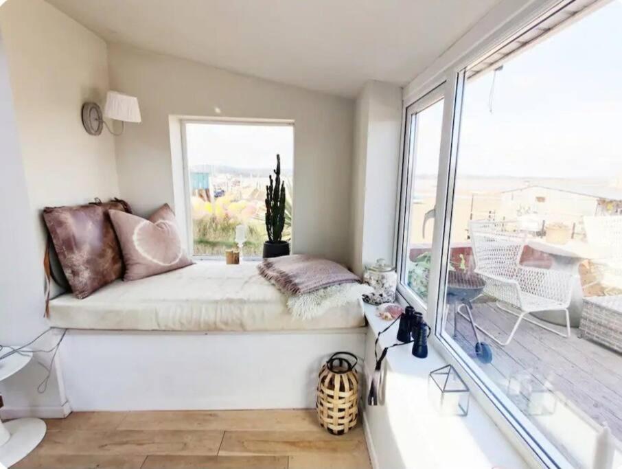 Four-Bedroom House photo 2