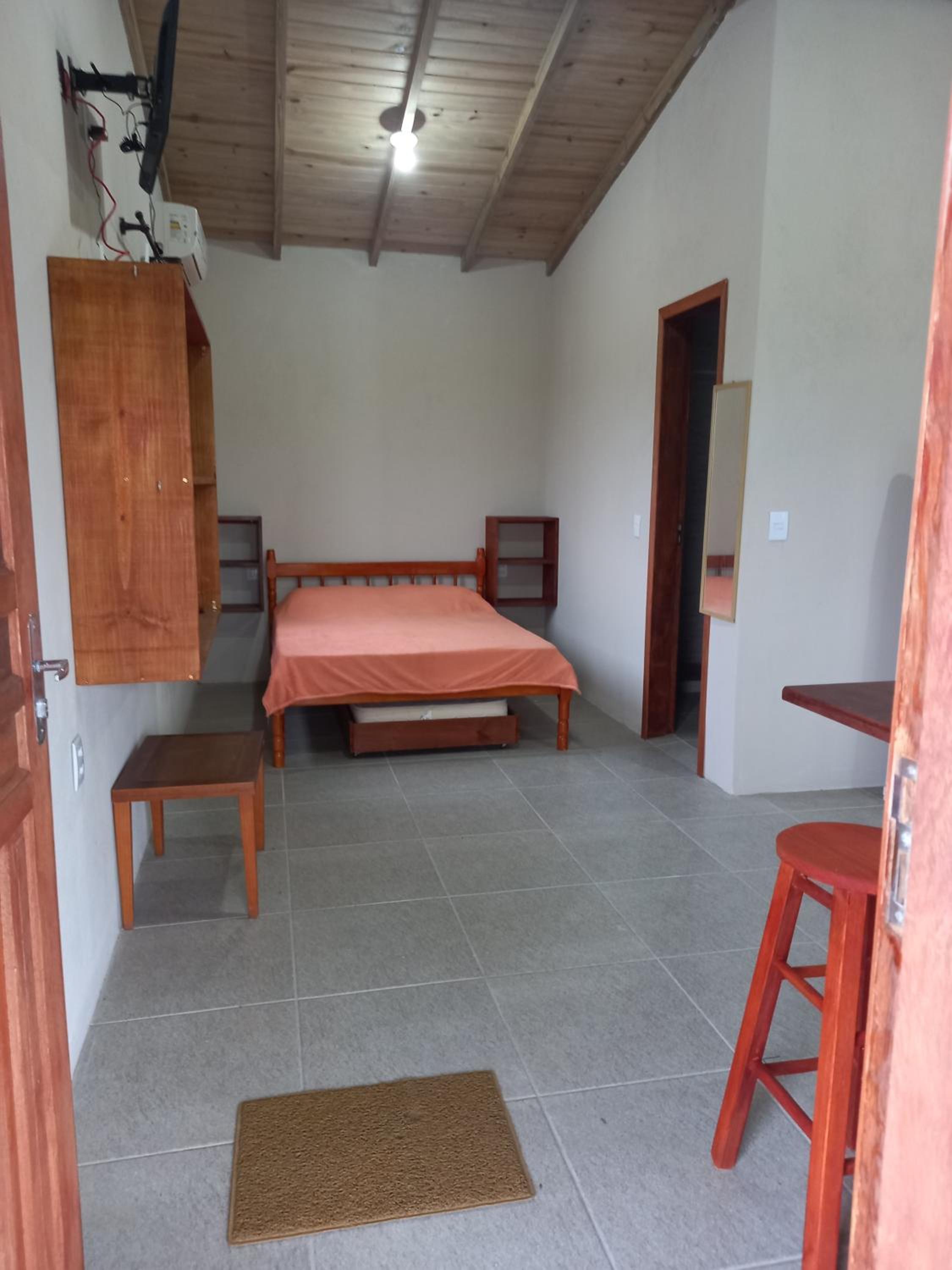 One-Bedroom House photo 1