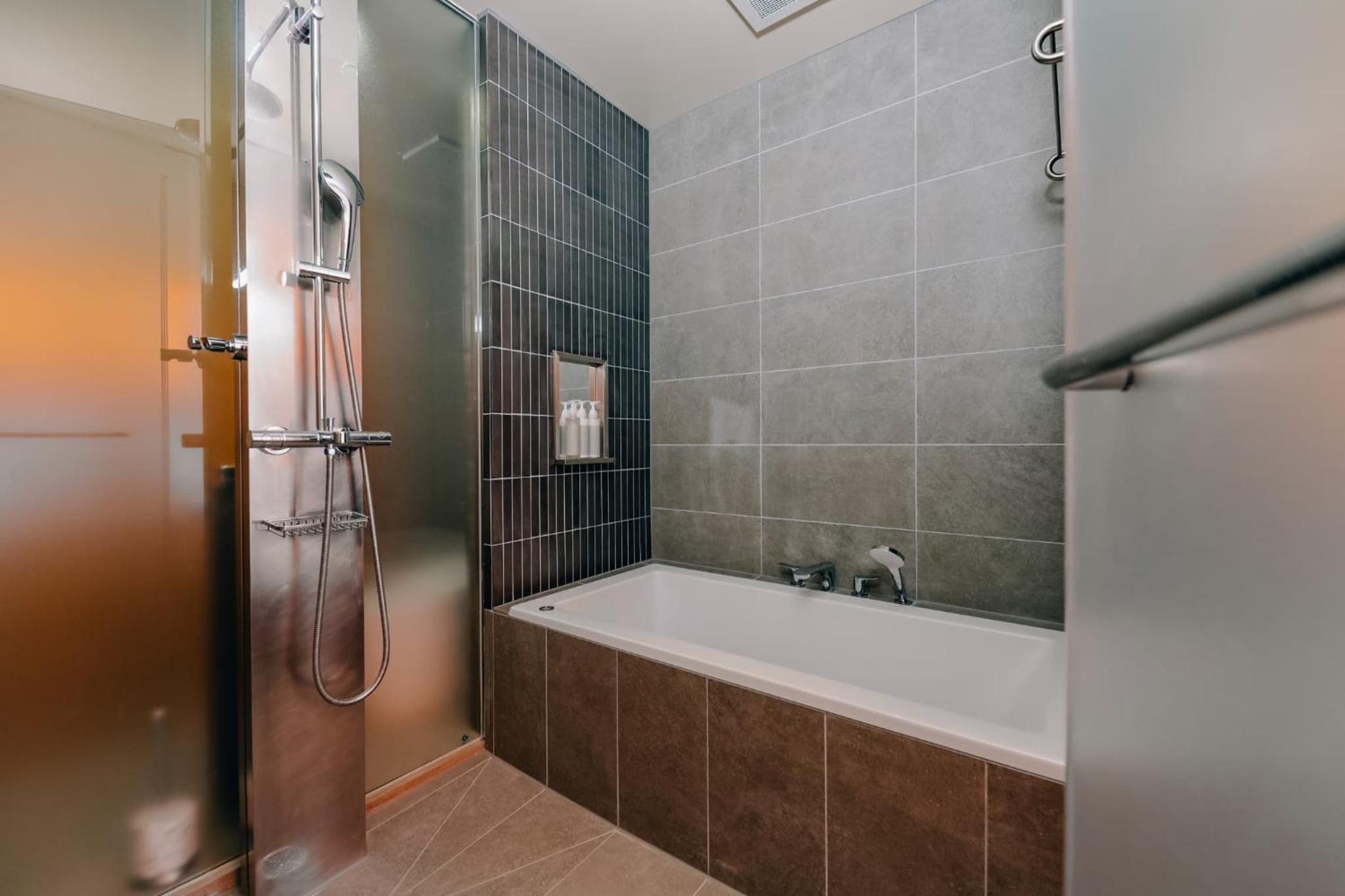 Executive King Room - Photo 5