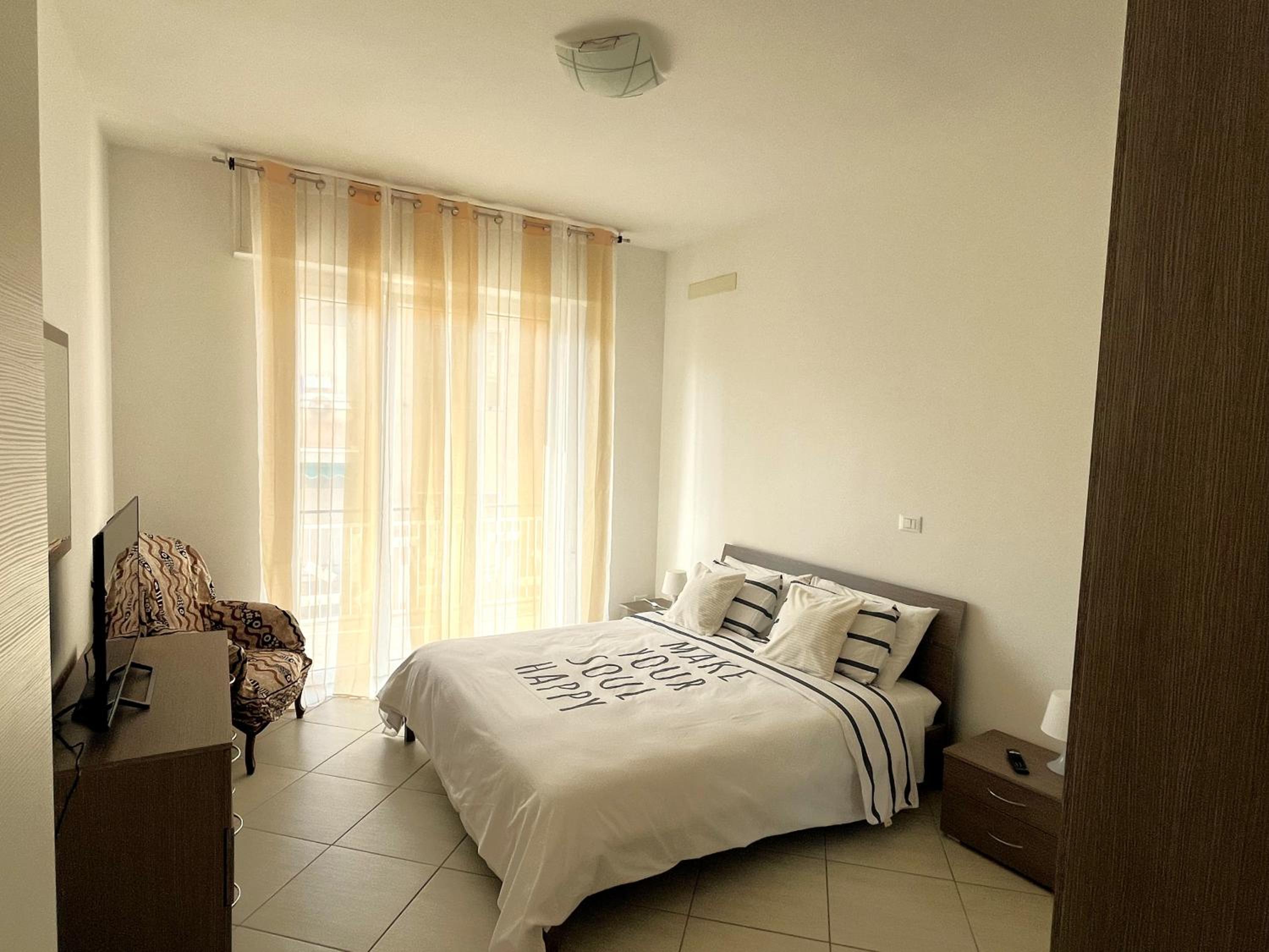 Two-Bedroom Apartment with Sea View photo 3