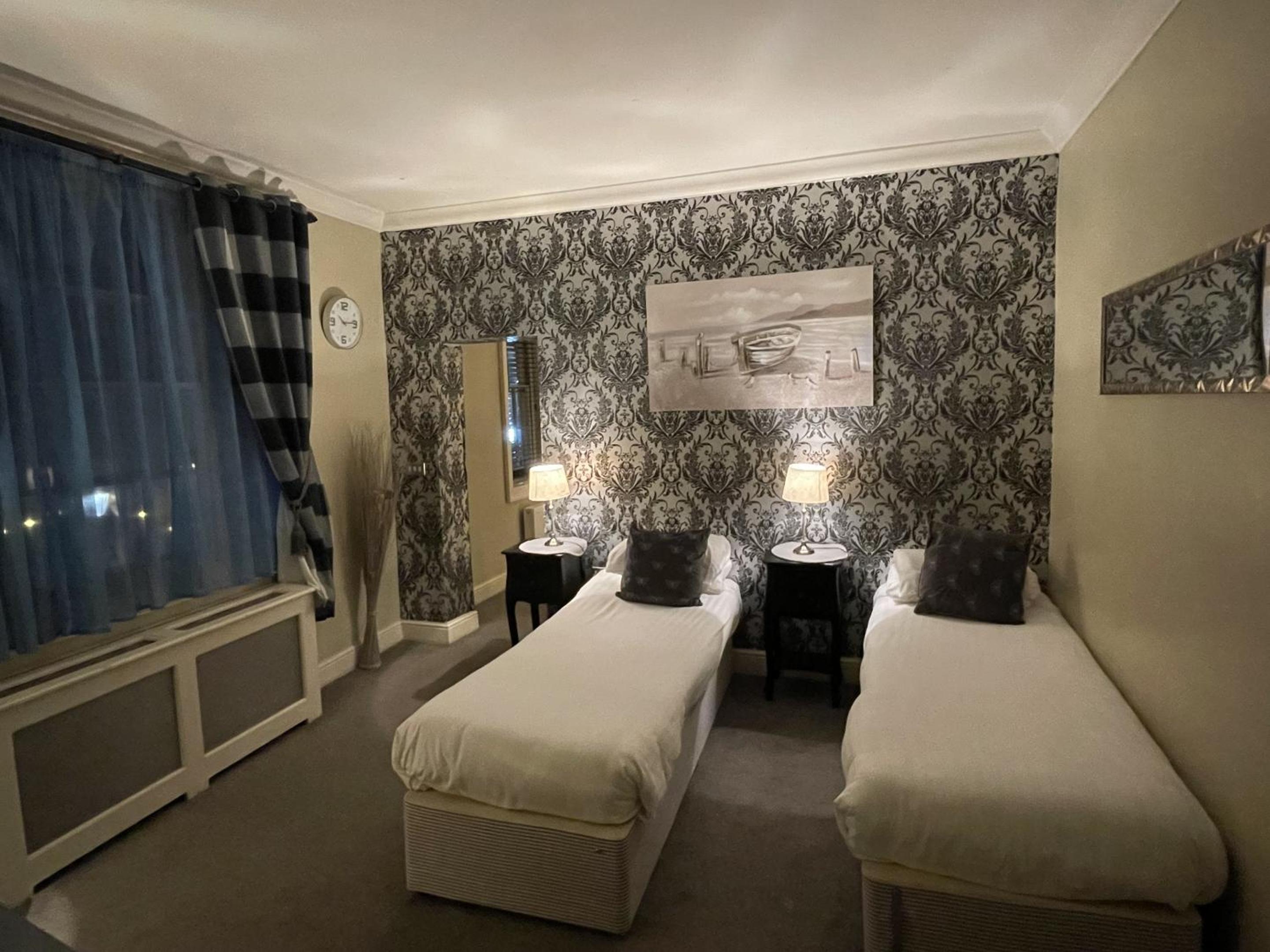 Deluxe Double Room - Photo 5