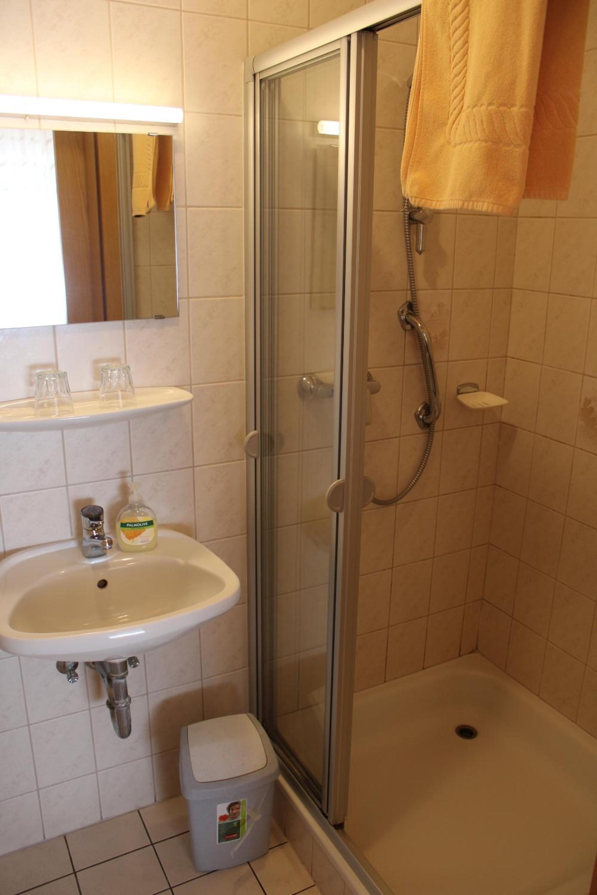 Two-Bedroom Apartment - Photo 4