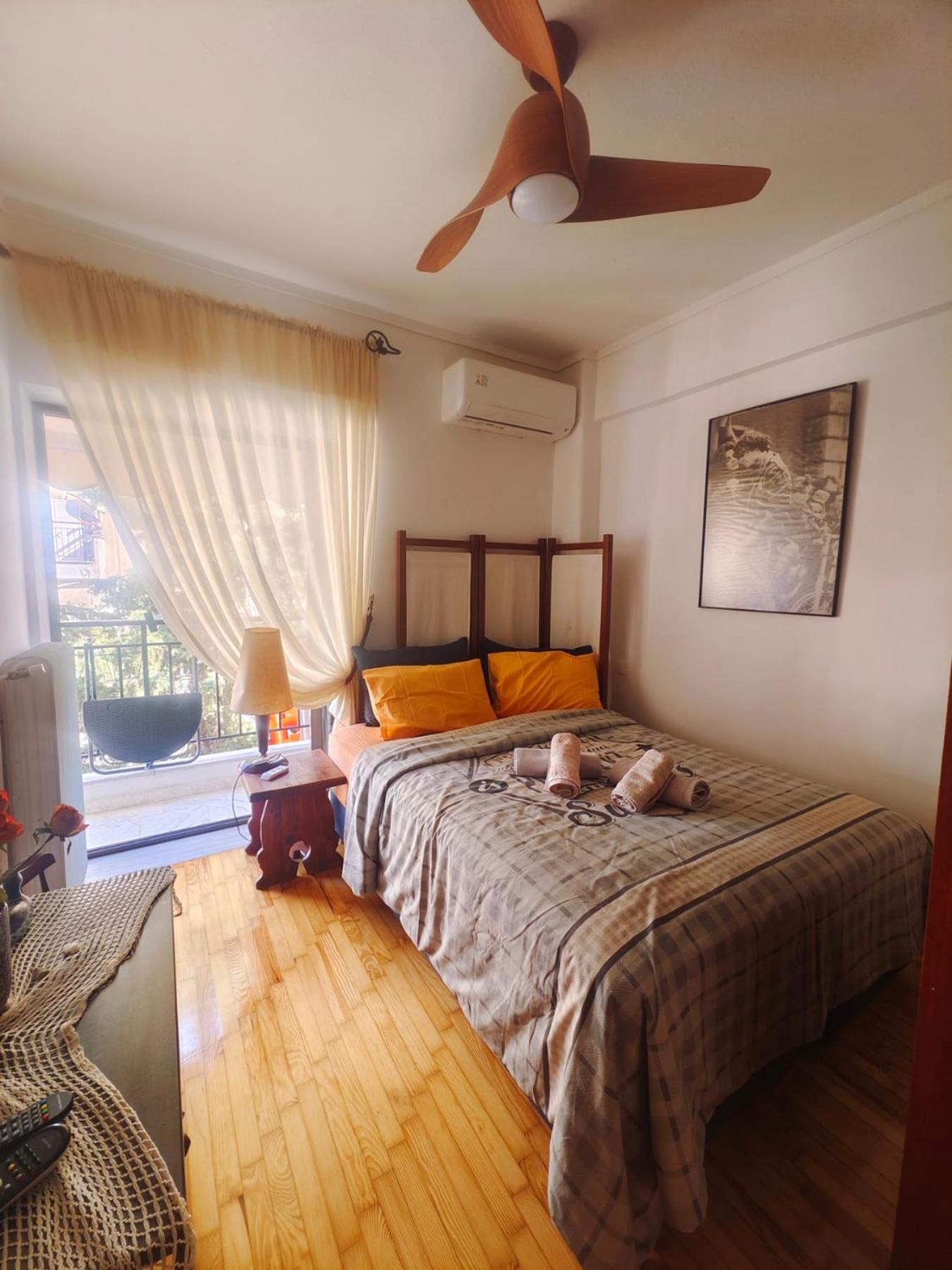 Double Room with Shared Bathroom