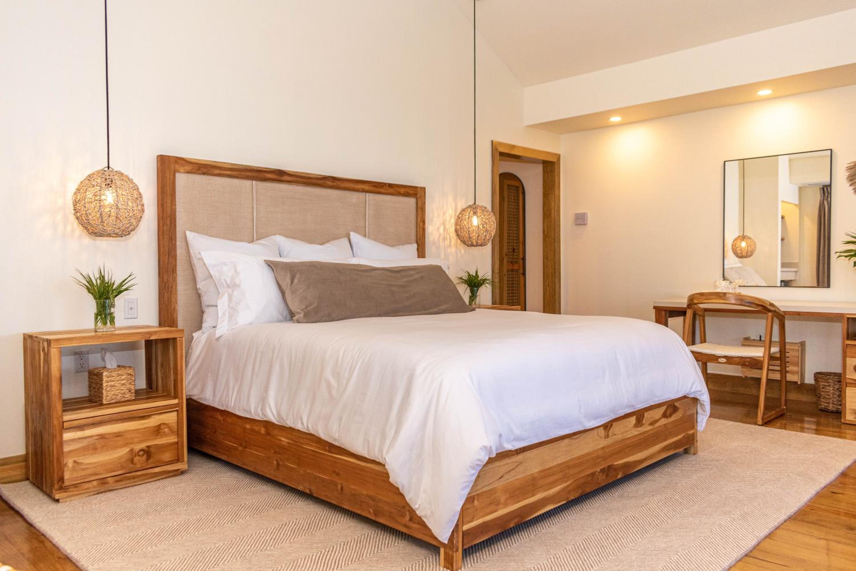 King Suite with Ocean View