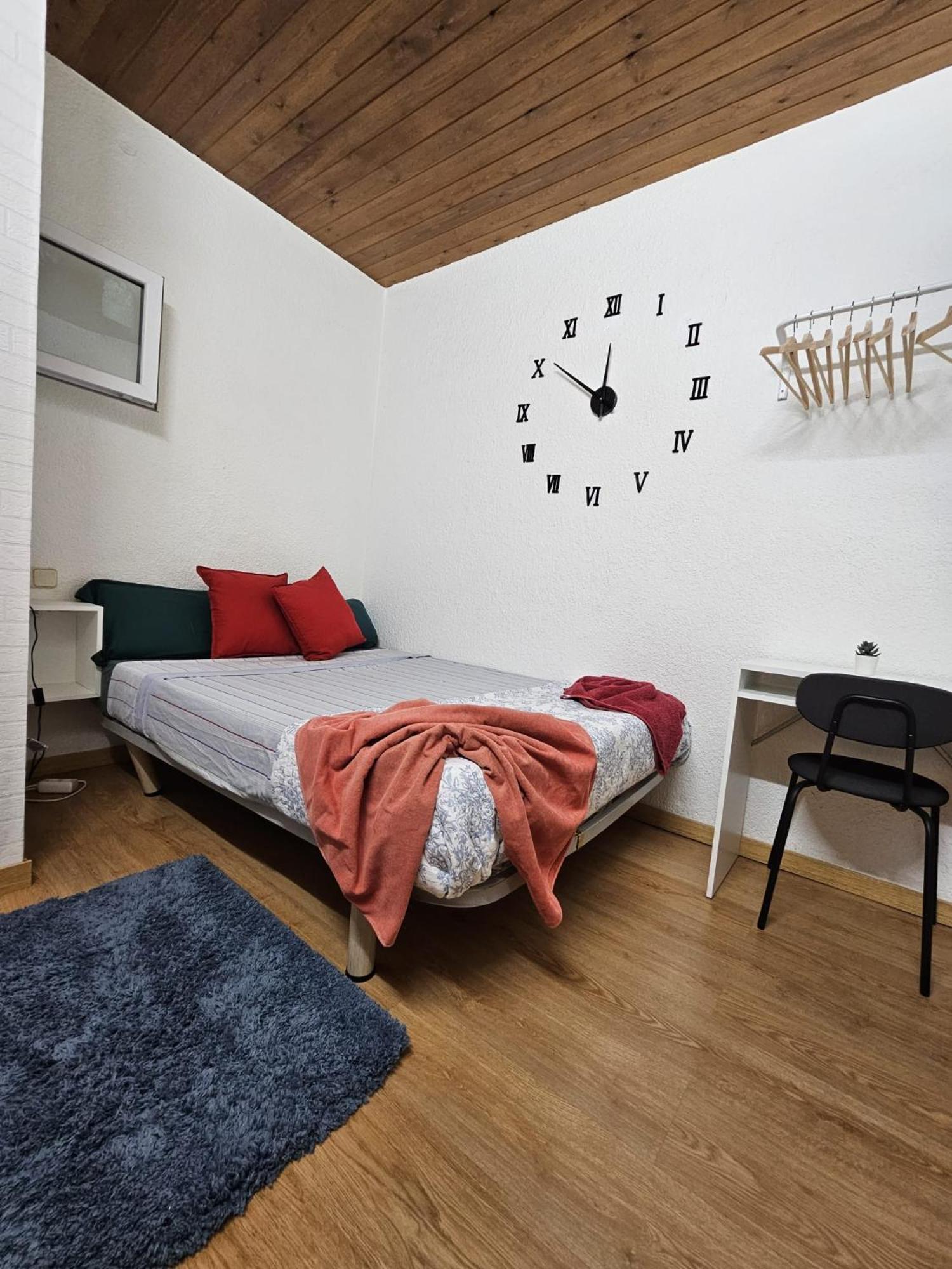 Habitación doble con baño compartido